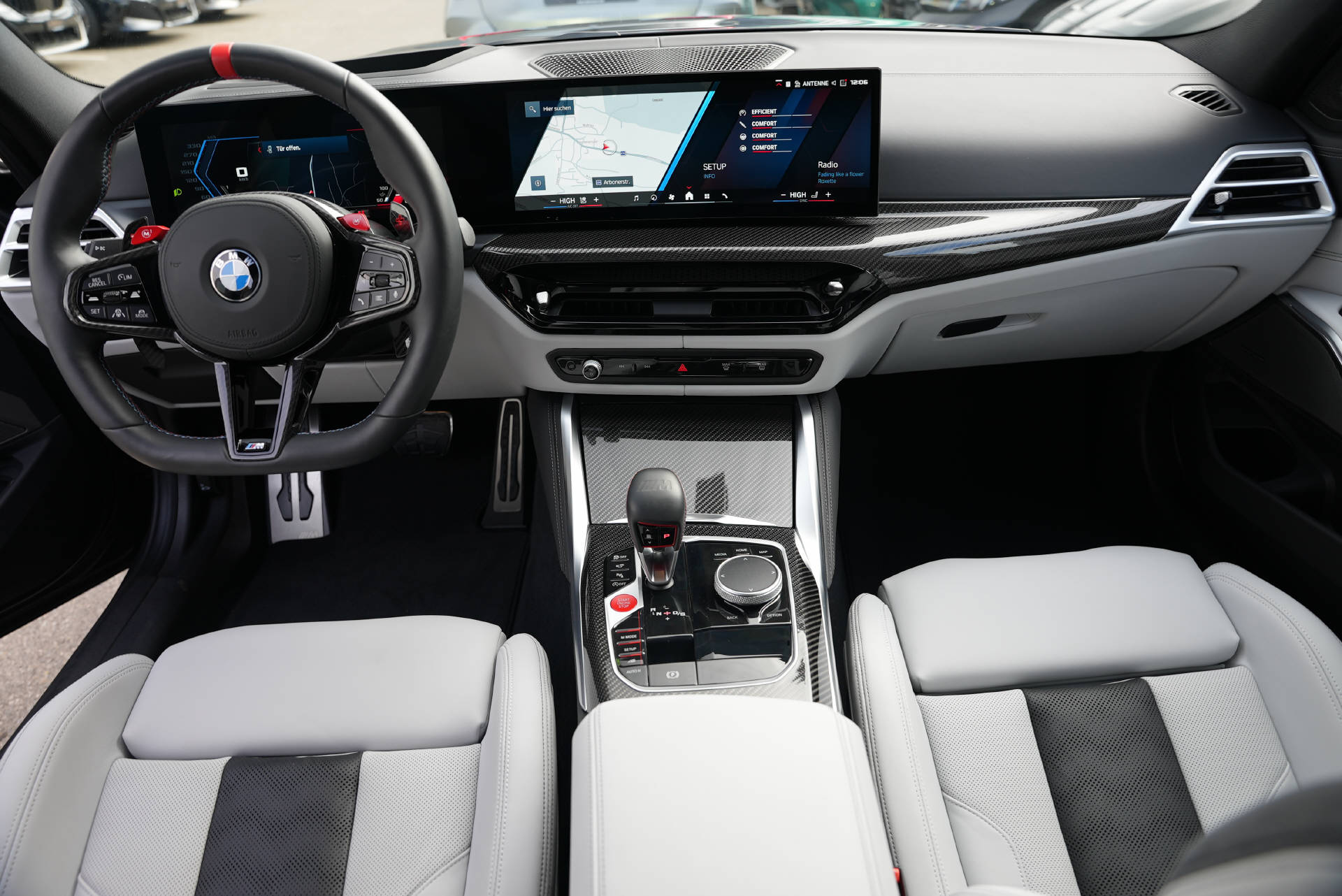 BMW M3 Touring xDrive Competition M LCI-image-11