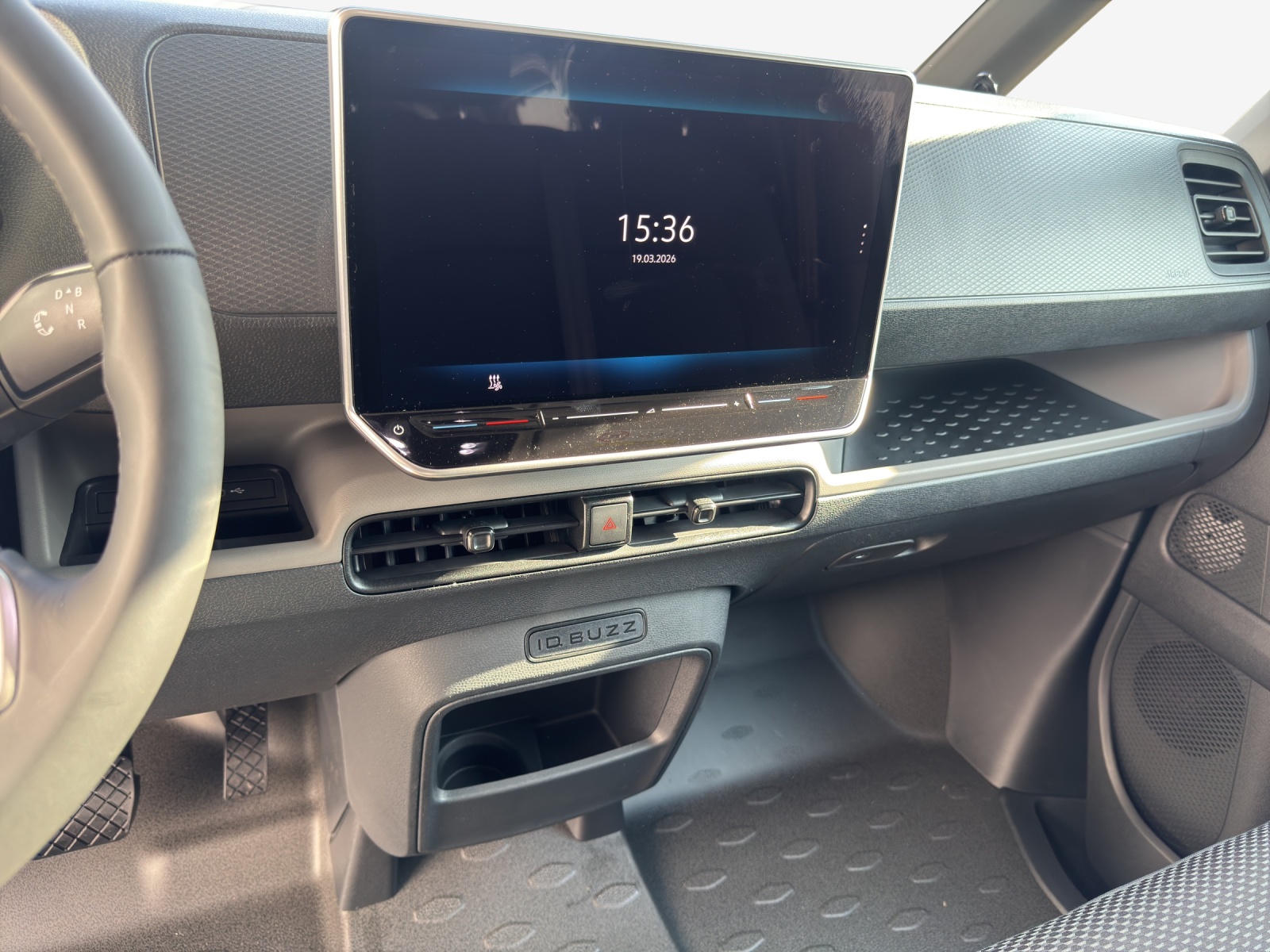 VW ID. Buzz Cargo Pure-image-10