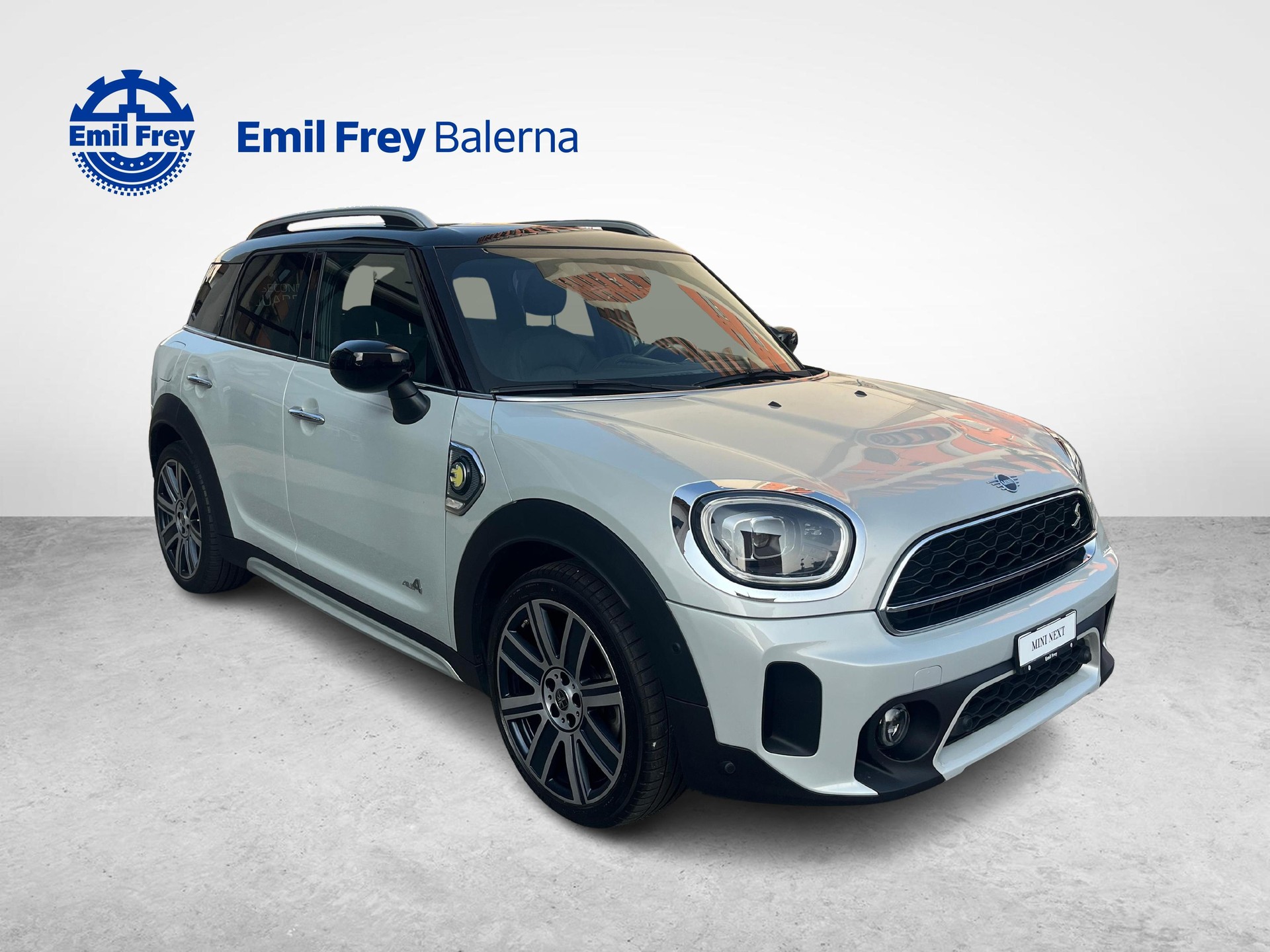 MINI Cooper SE ALL4 Countryman-image-9