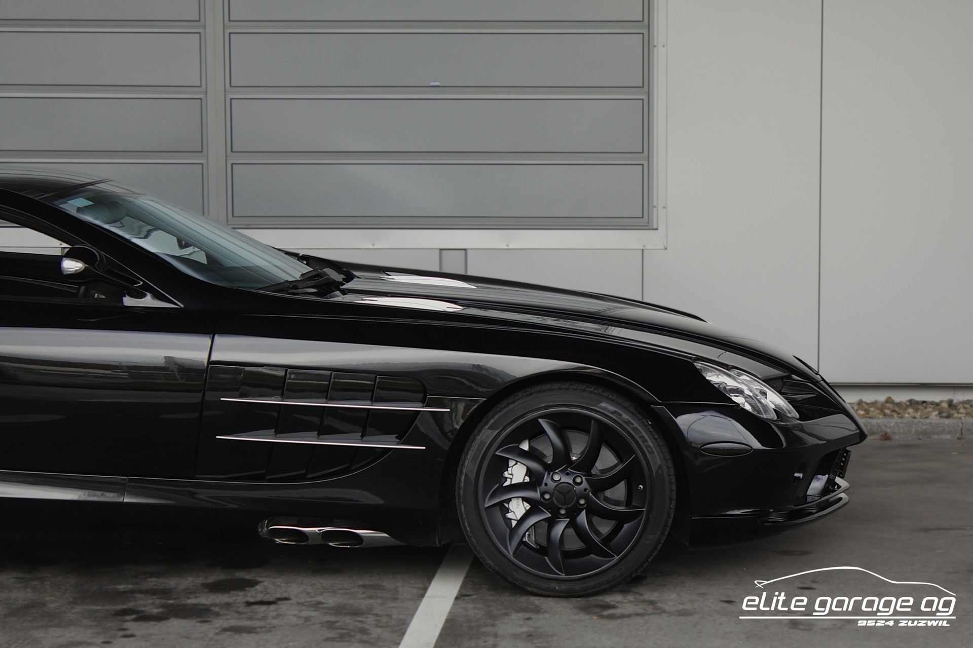 MERCEDES-BENZ SLR McLaren AUS 1. HAND-image-9