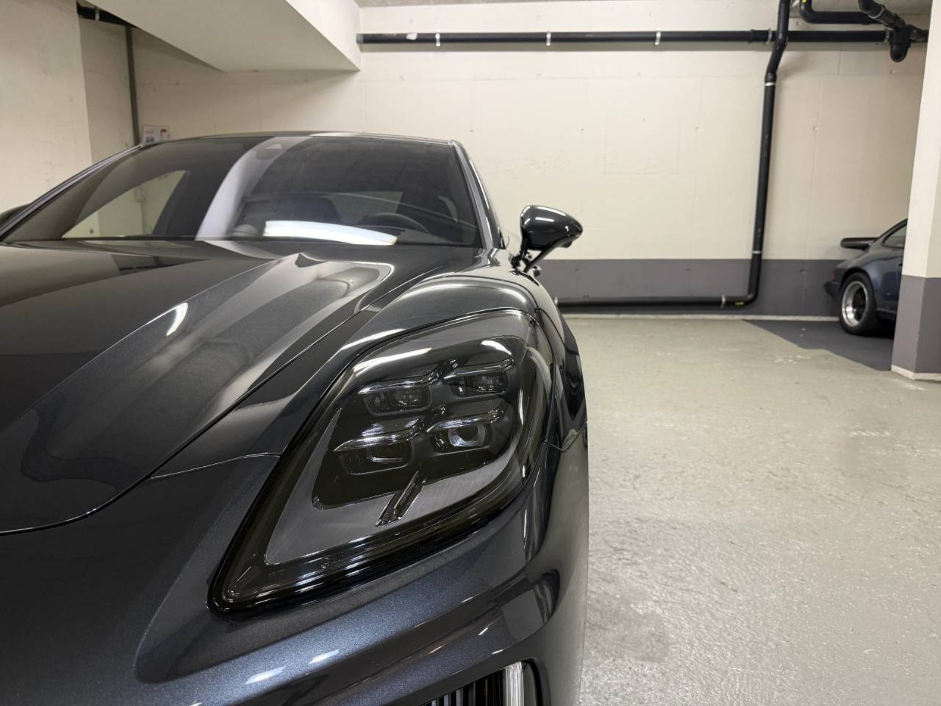 PORSCHE Panamera 4S E-Hybrid-image-10