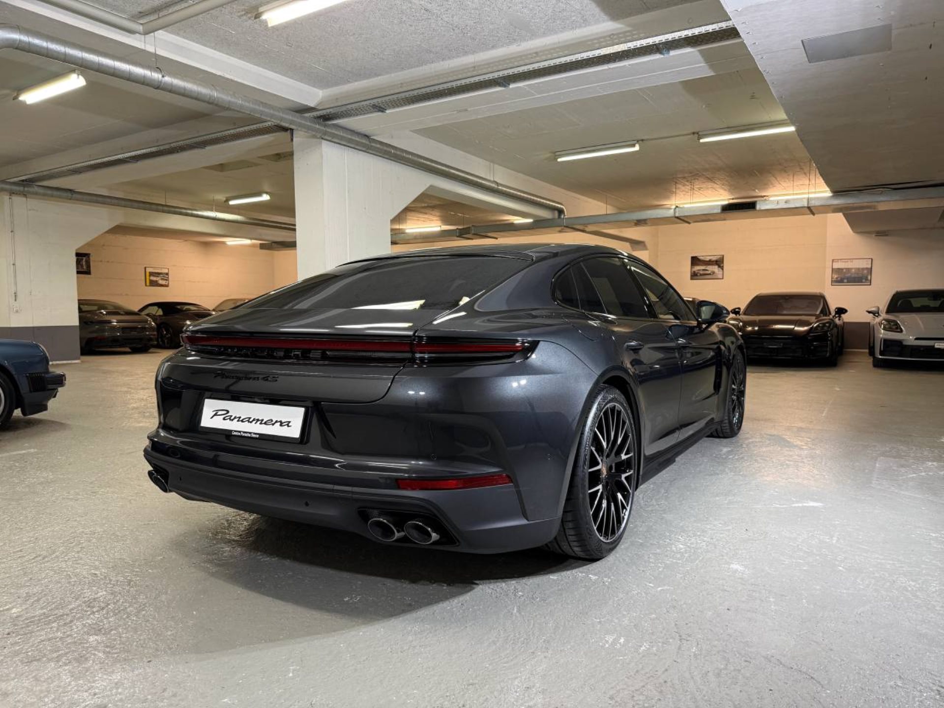 PORSCHE Panamera 4S E-Hybrid-image-6