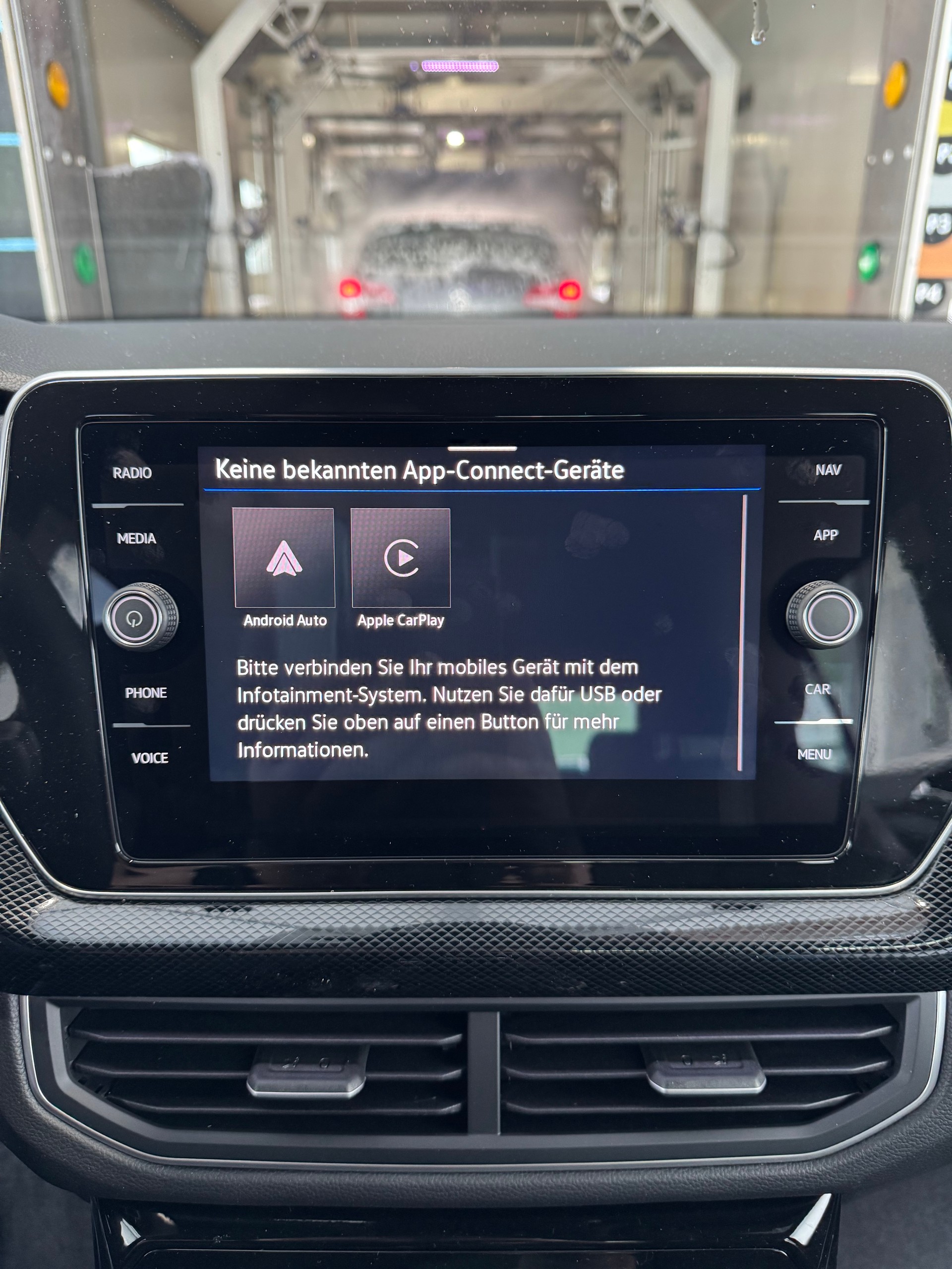 VW T-Cross 1.5 TSI EVO ACT R-Line Aussen und Innen DSG 150 PS mit 39 % Rabatt !-image-8