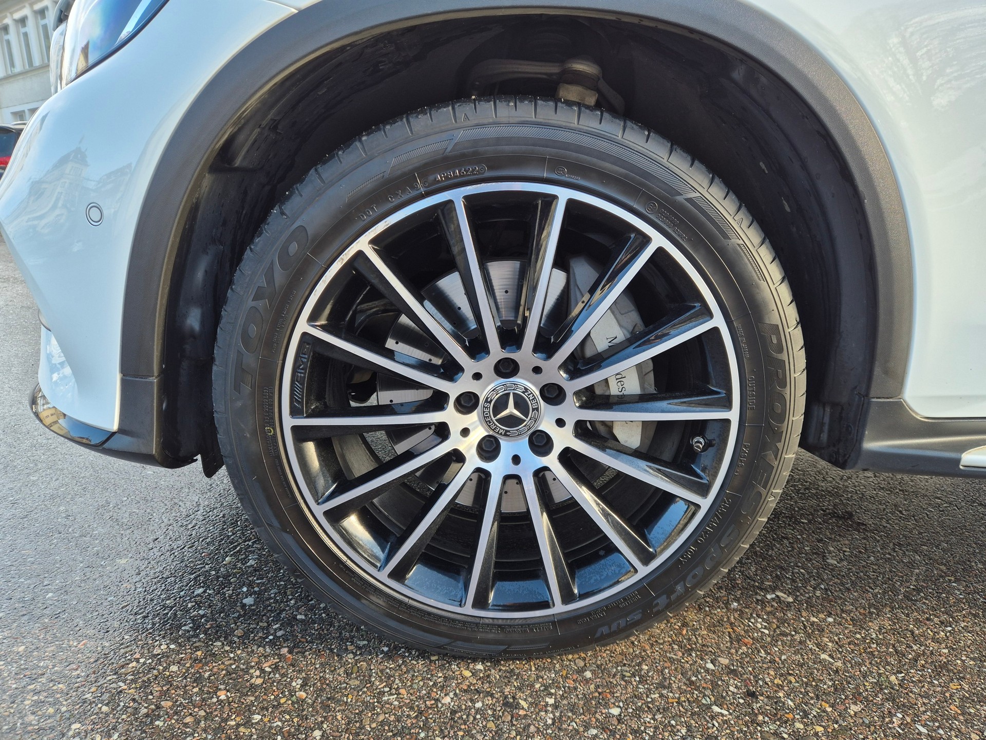 MERCEDES-BENZ GLC Coupé 250 d AMG Line 4Matic 9G-Tronic-image-8