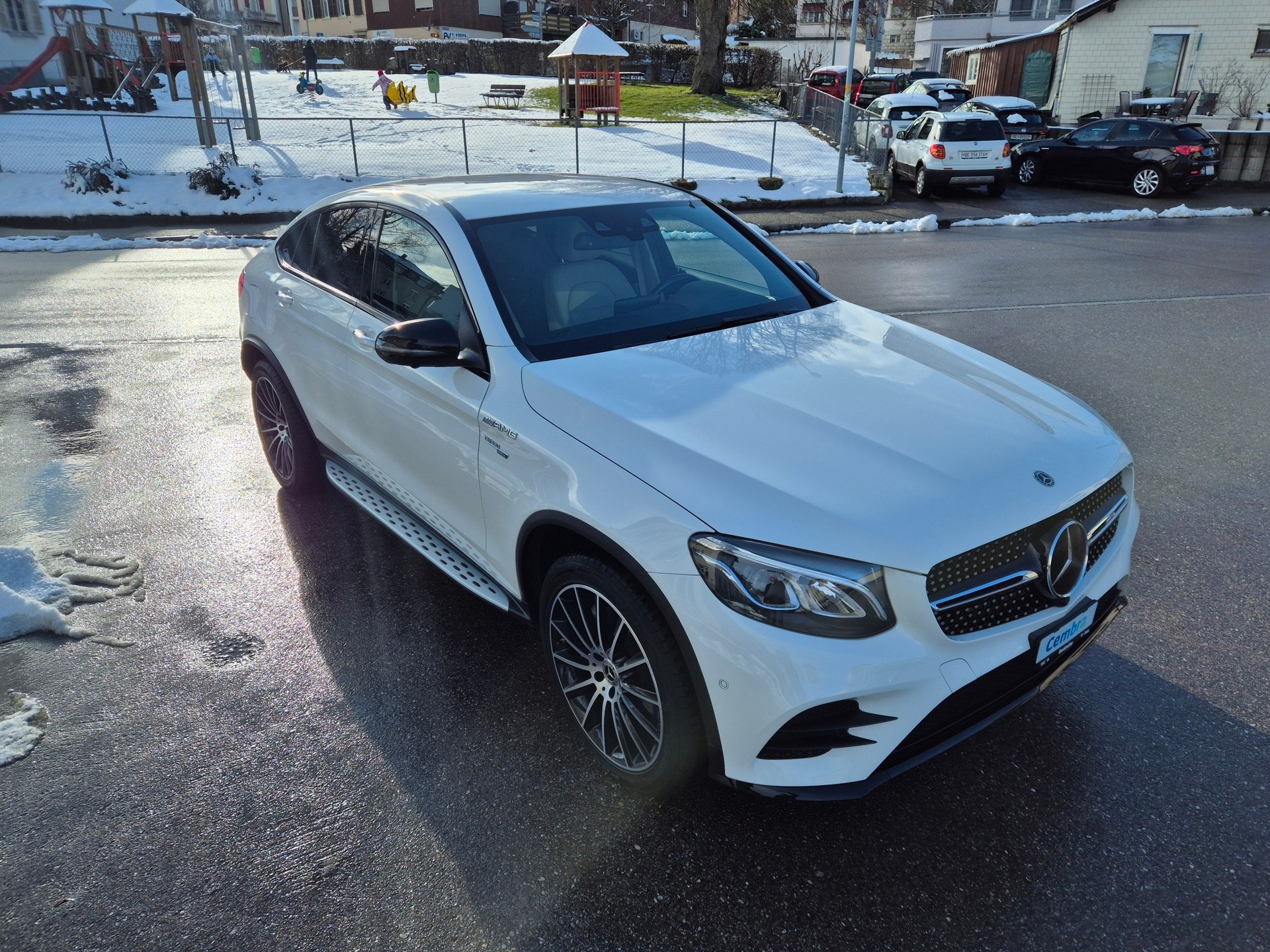 MERCEDES-BENZ GLC Coupé 250 d AMG Line 4Matic 9G-Tronic-image-4