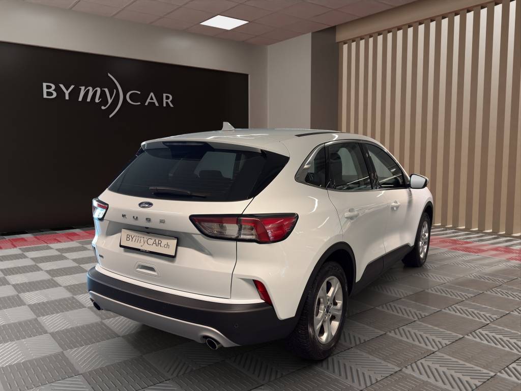 FORD Kuga 2.0 TDCi EcoBlue Titanium 4WD-image-2