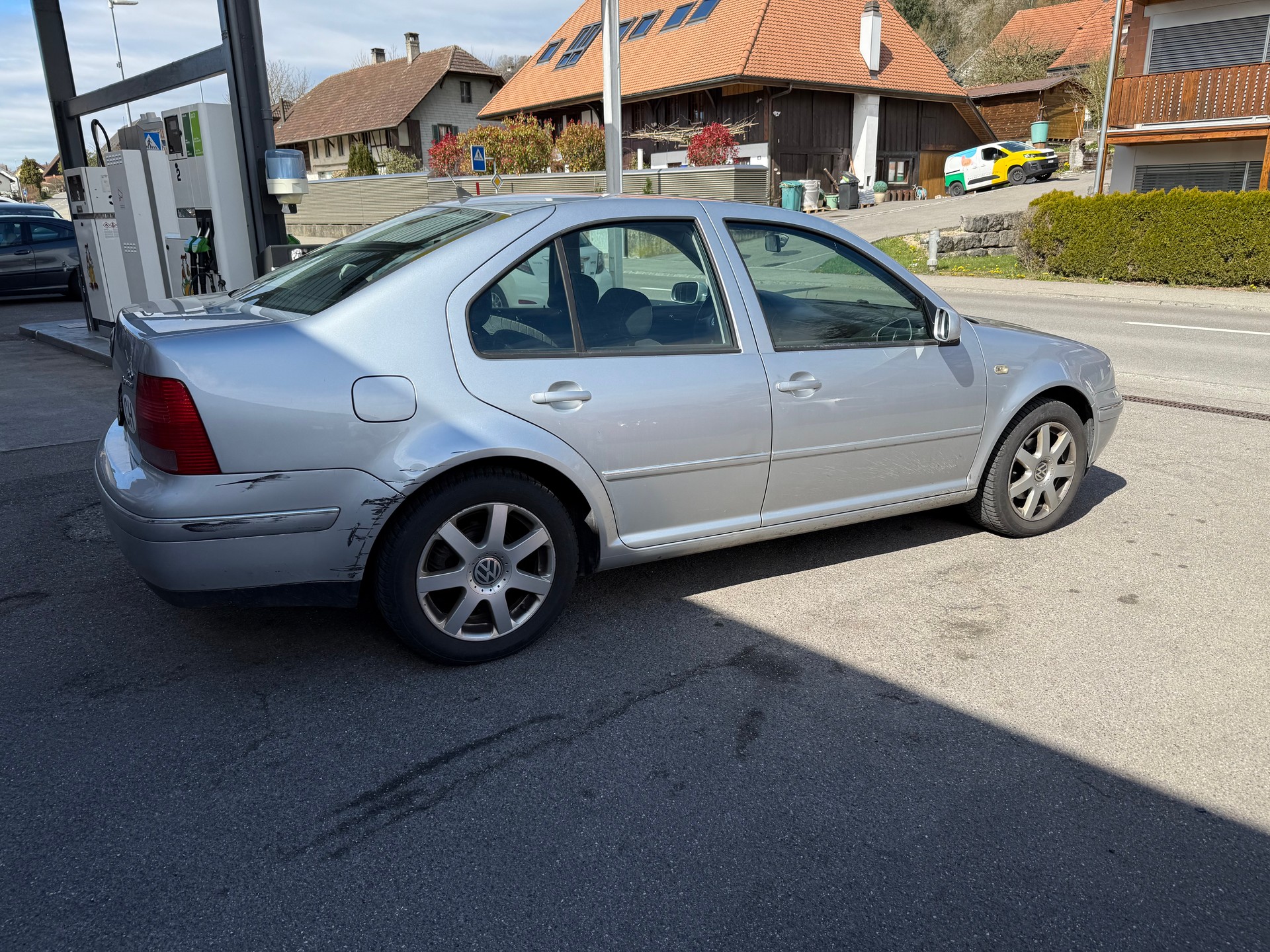 VW Bora 2.0 4Motion-image-2