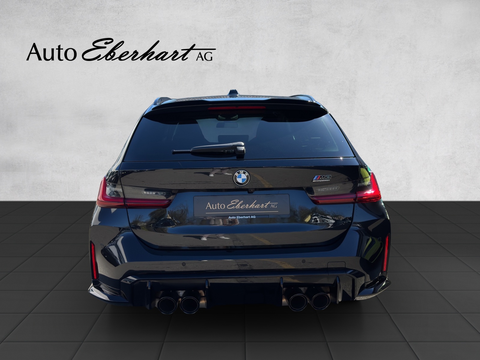 BMW M3 Touring xDrive Competition M LCI-image-4