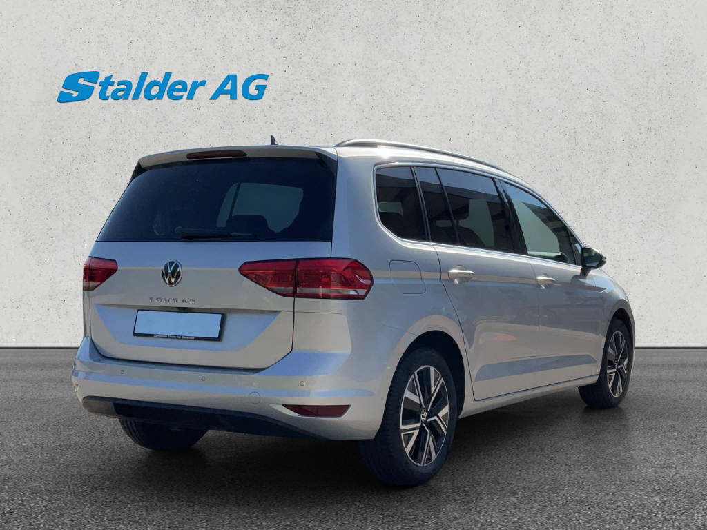VW Touran 1.5 TSI Comfortline DSG-image-5
