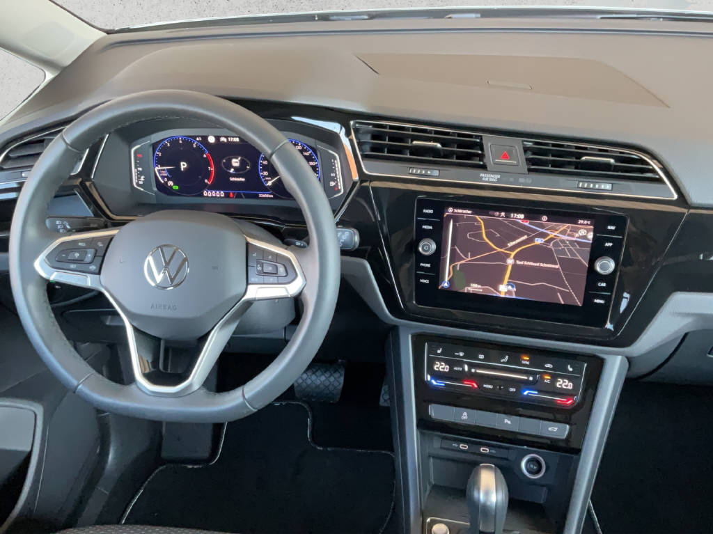 VW Touran 1.5 TSI Comfortline DSG-image-10
