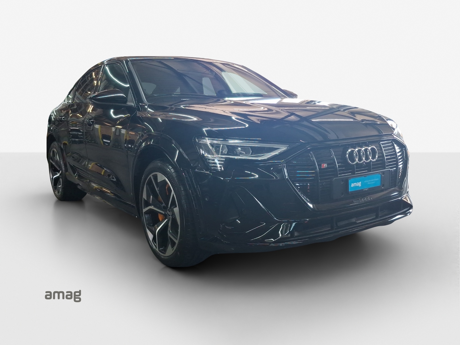 AUDI e-tron S Sportback quattro-image-6