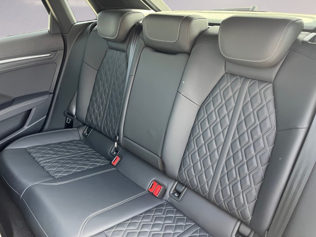 AUDI S3 Sportback 2.0 TFSI quattro S-tronic-image-15
