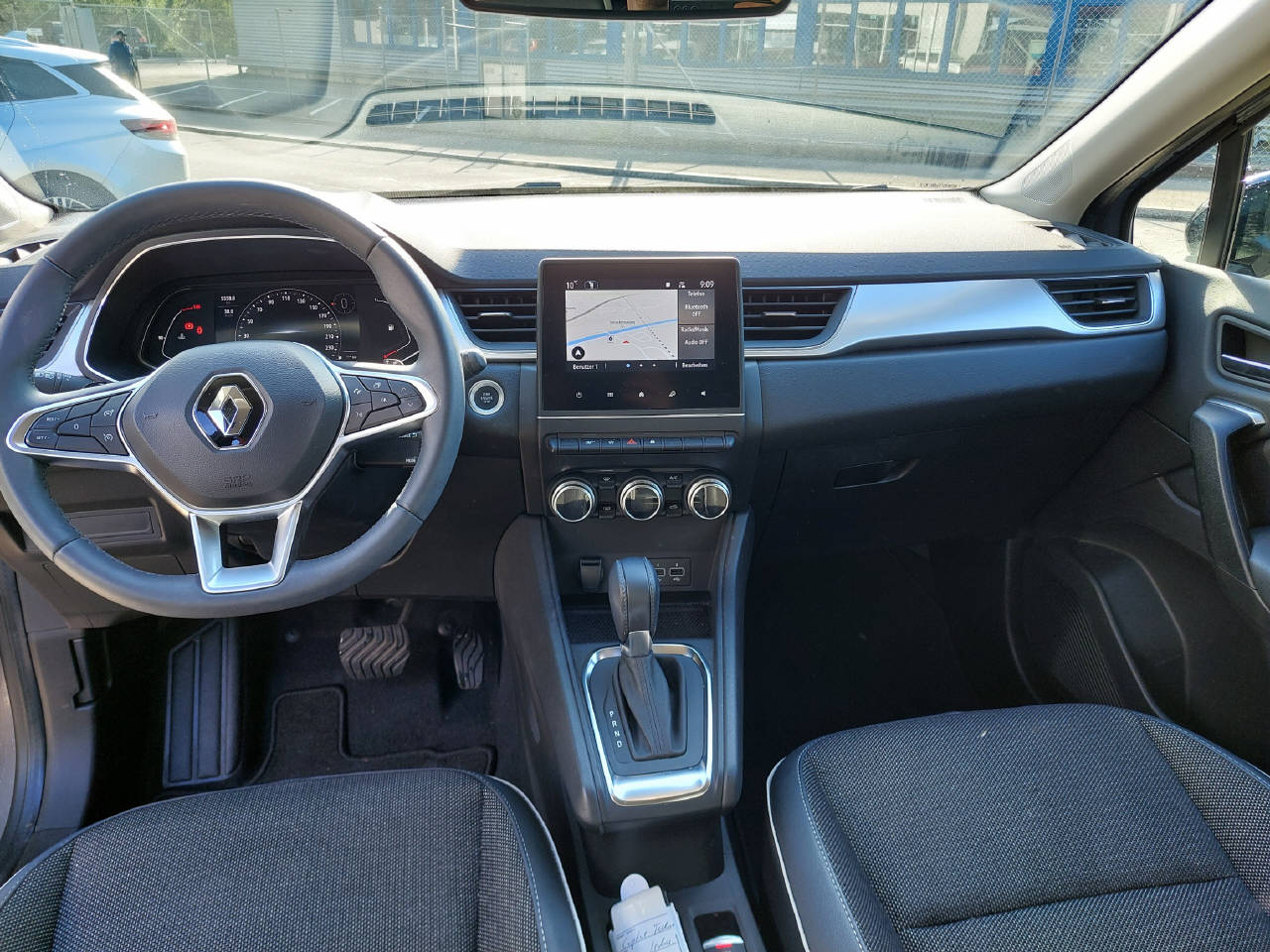 RENAULT Captur 1.3 TCe 140 Intens EDC-image-7