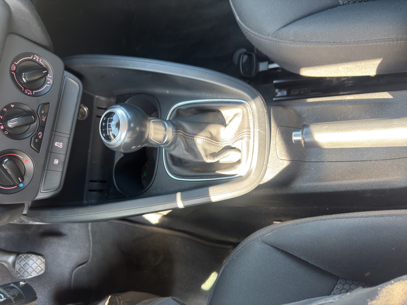 AUDI A1 1.4 TSFI S-Line-image-14
