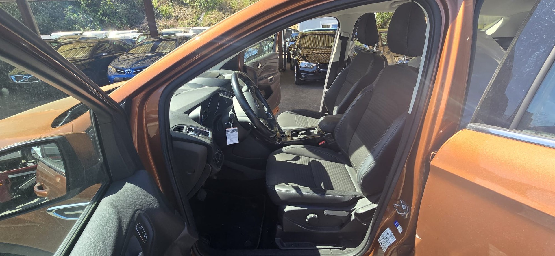 FORD Kuga 1.5 SCTi ST Line High 4WD Automatic-image-7