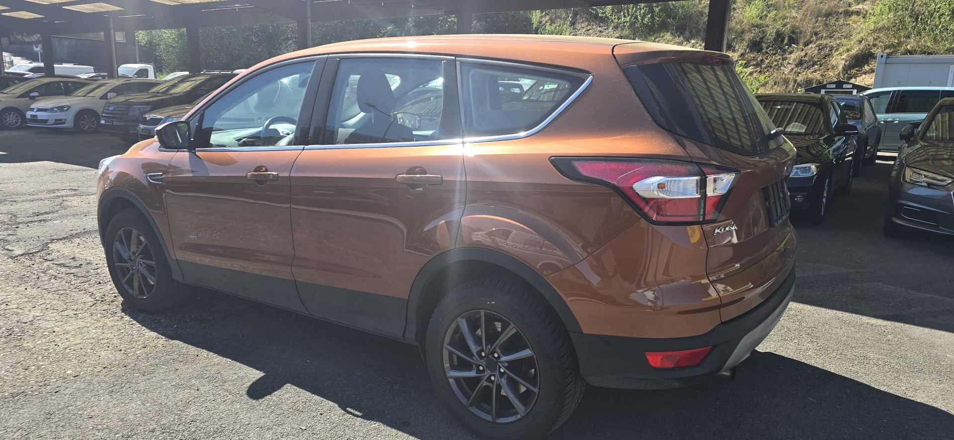 FORD Kuga 1.5 SCTi ST Line High 4WD Automatic-image-4
