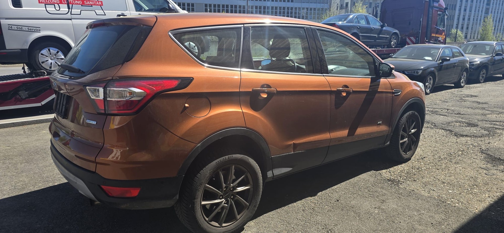FORD Kuga 1.5 SCTi ST Line High 4WD Automatic-image-3