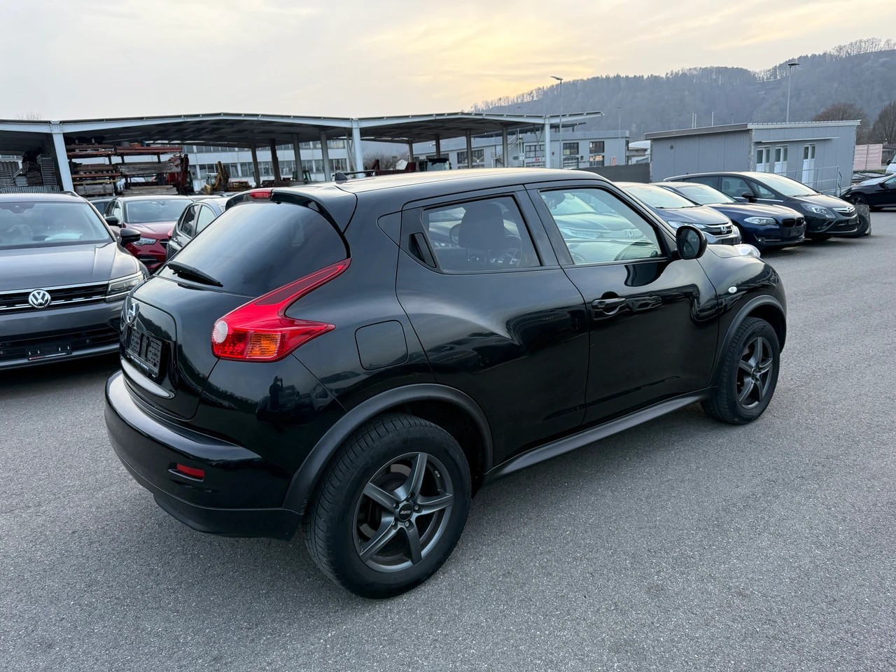 NISSAN Juke 1.6 DIG-T tekna 4x4 Xtronic M-CVT-image-10