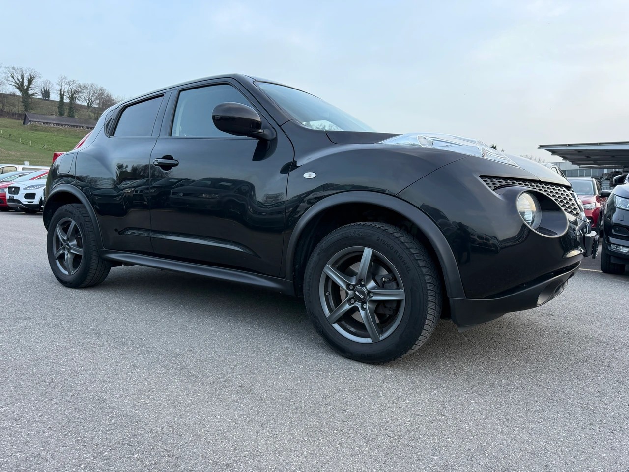 NISSAN Juke 1.6 DIG-T tekna 4x4 Xtronic M-CVT-showroom-element-1