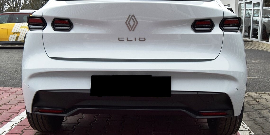 RENAULT Clio 1.2 TCe Evolution-image-3