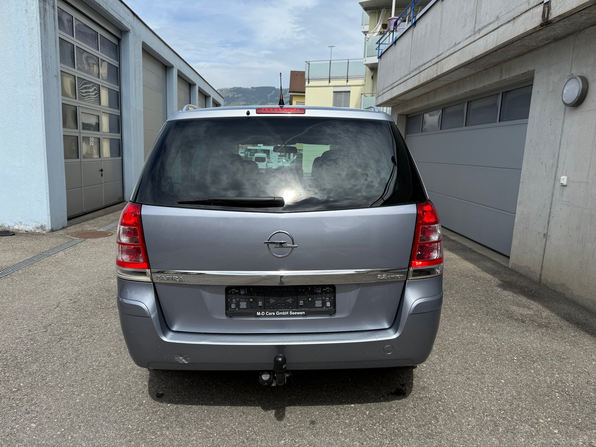 OPEL Zafira 2.2i 16V Enjoy Automatic-image-4