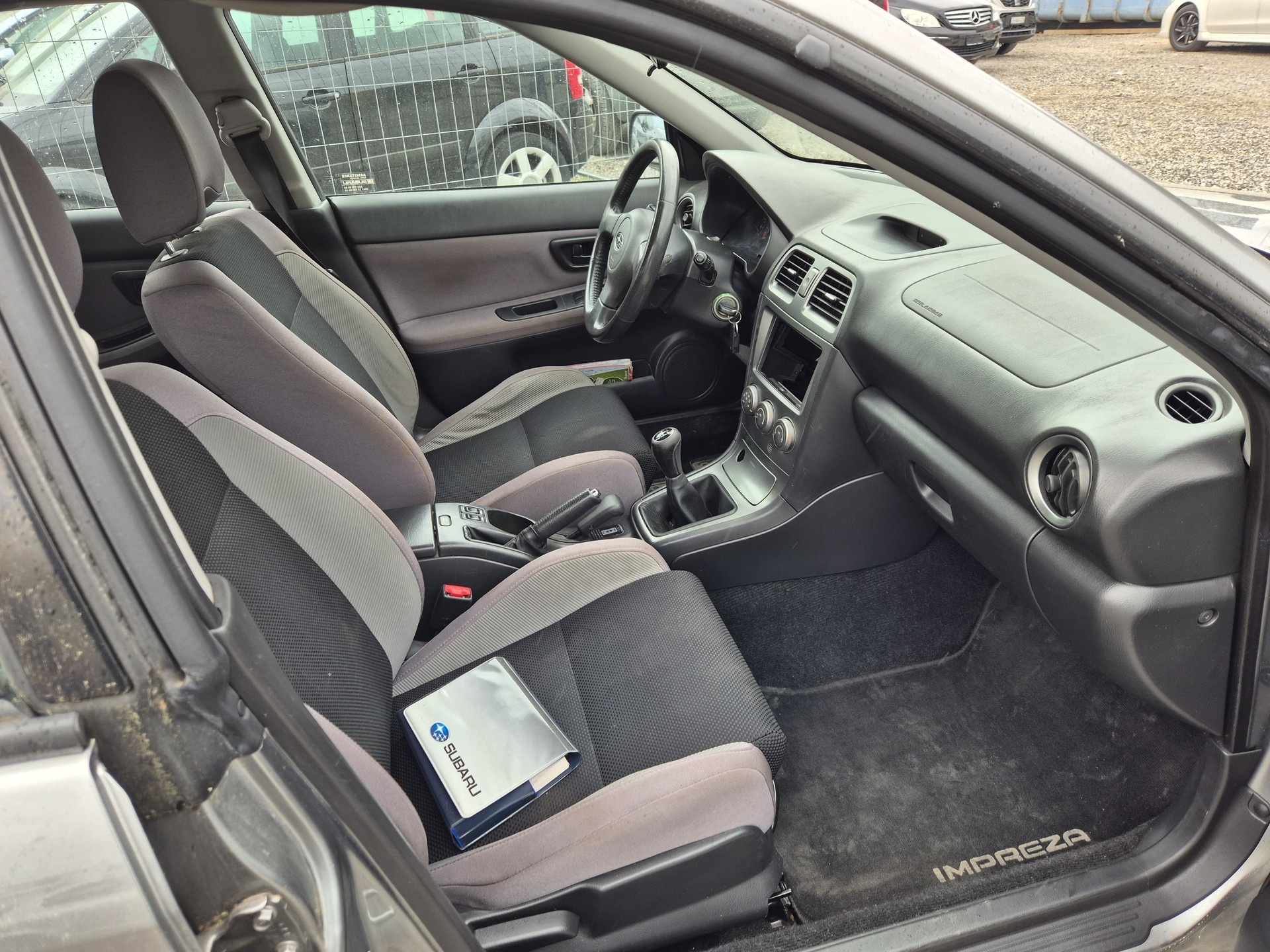 SUBARU Impreza 2.0R-image-6