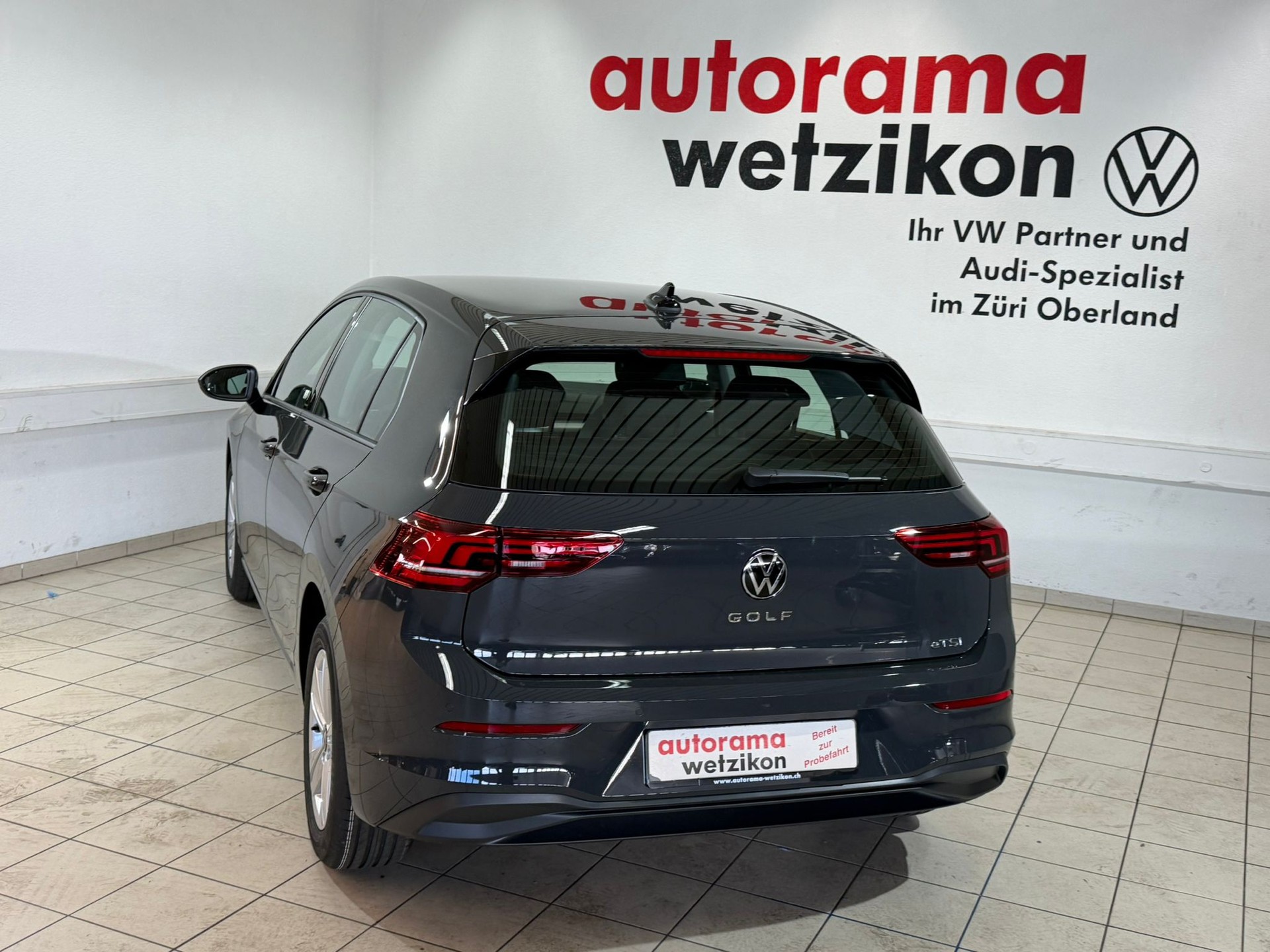 VW Golf 1.5 e TSI mHEV Basis DSG-image-3