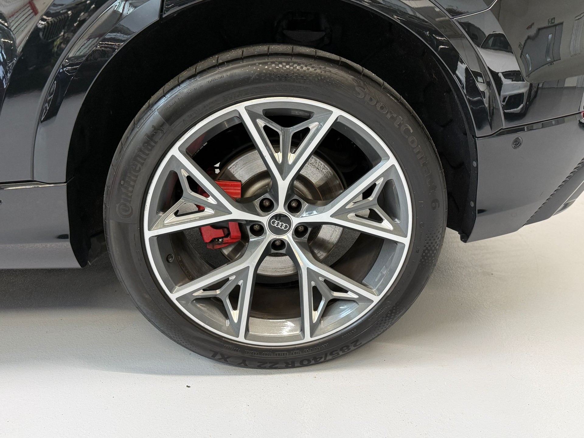 AUDI Q8 50 TDI quattro tiptronic-image-16