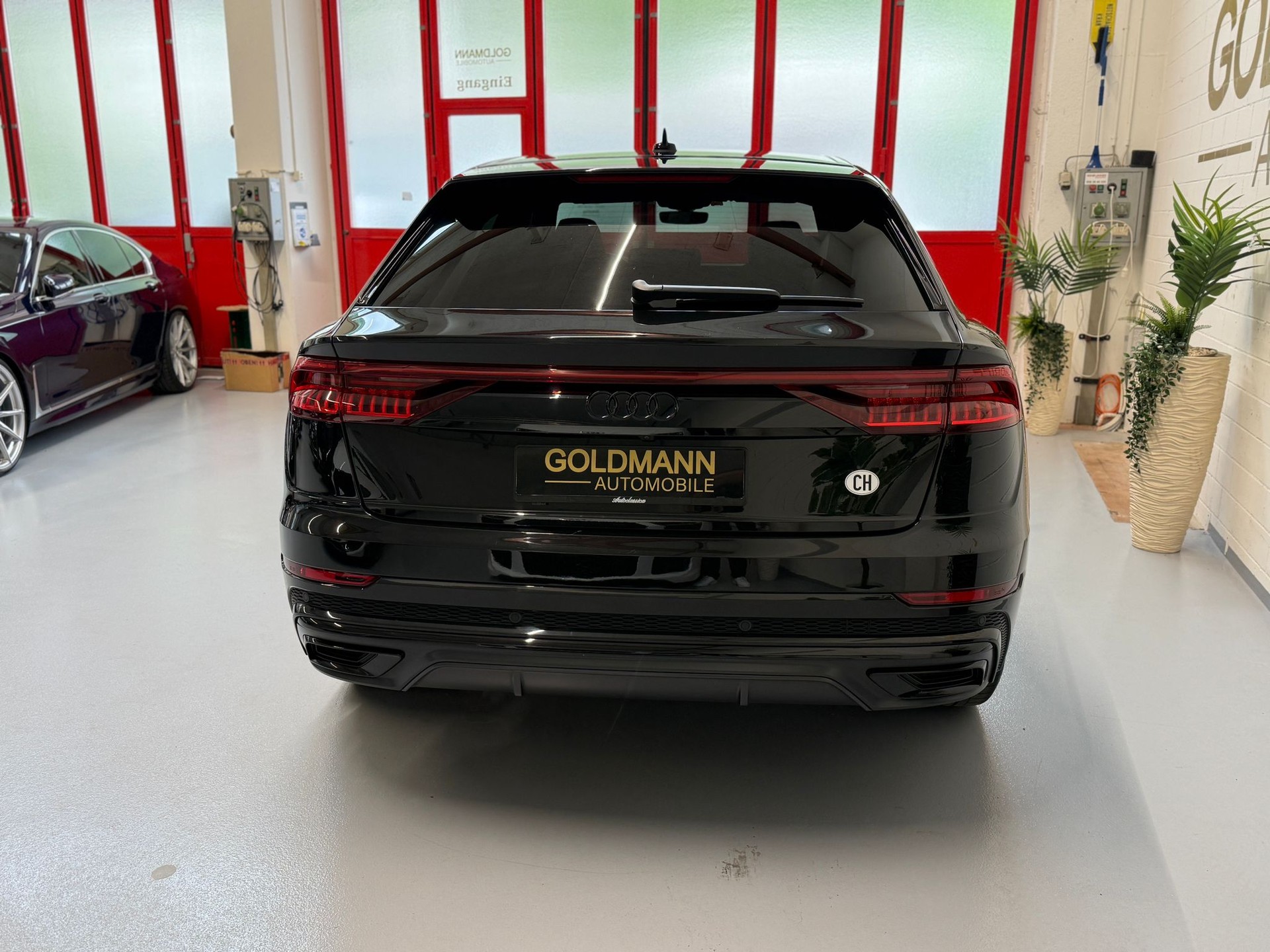 AUDI Q8 50 TDI quattro tiptronic-image-3