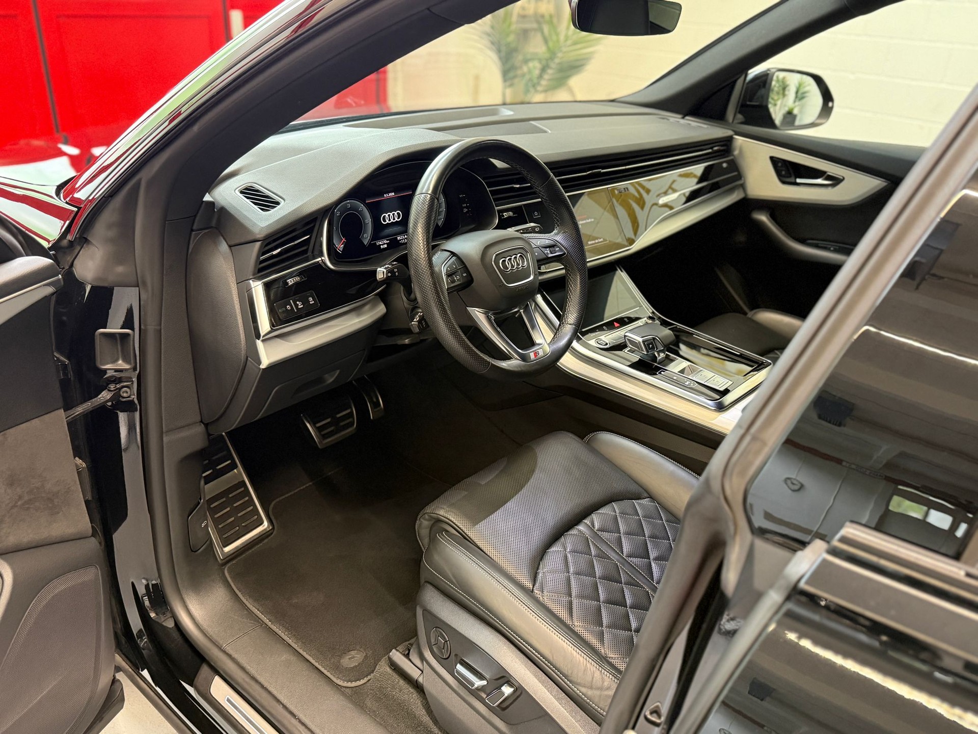 AUDI Q8 50 TDI quattro tiptronic-image-7