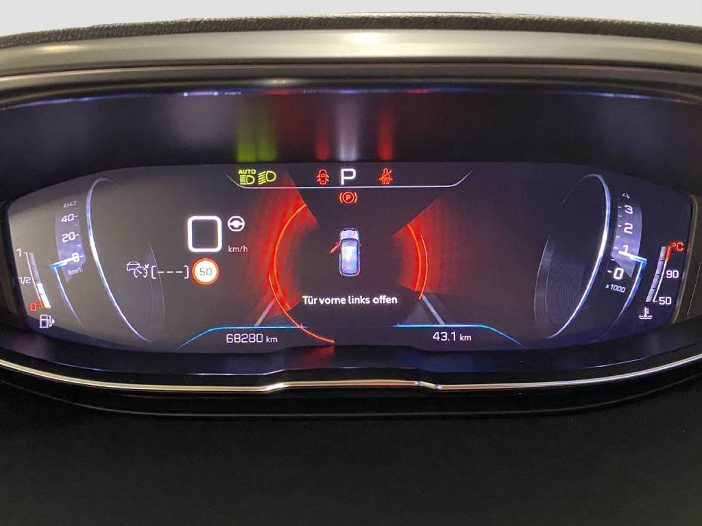 PEUGEOT 3008 1.2 PureTech Allure Pack-image-8