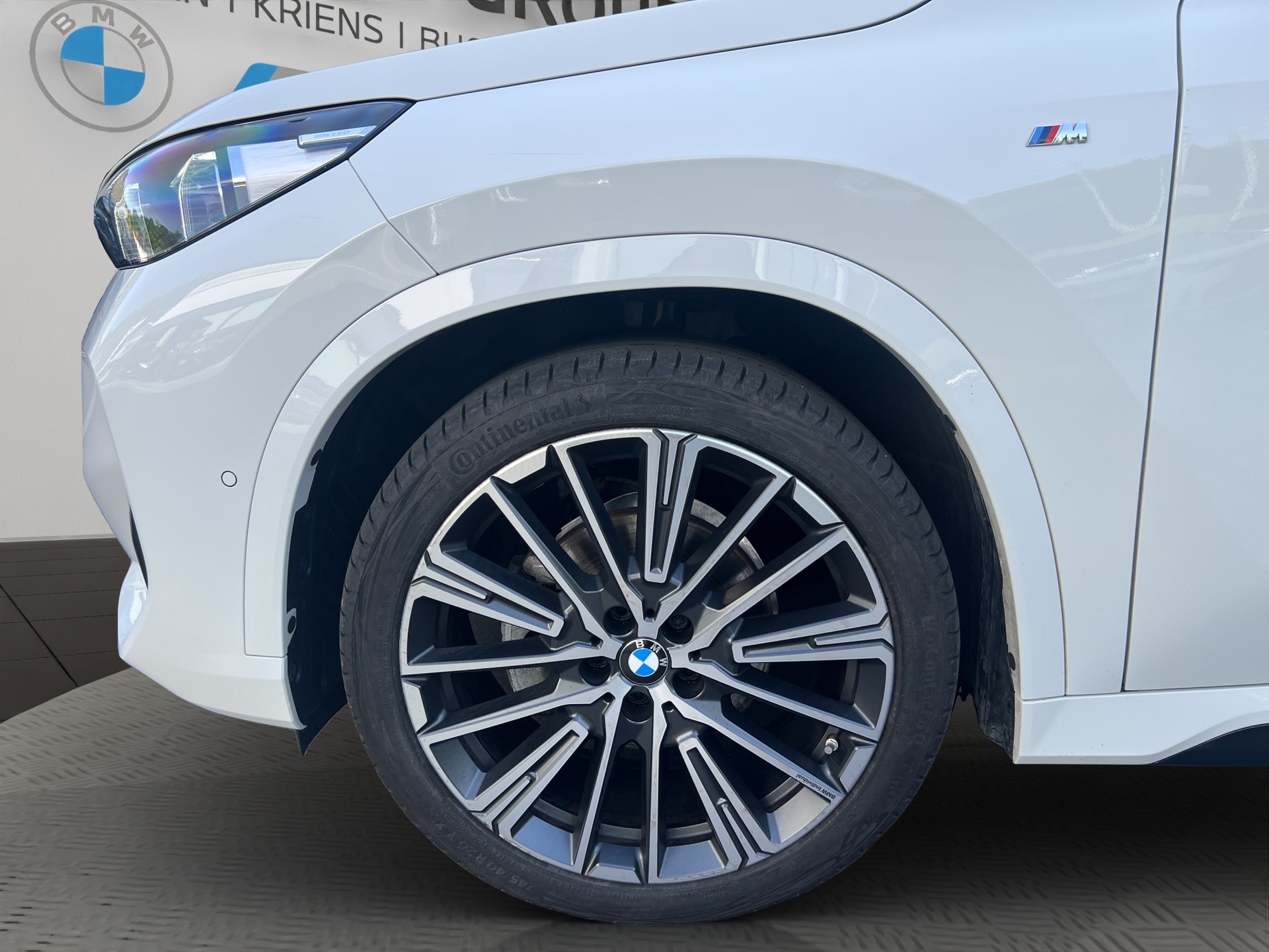 BMW X1 xDrive 20d 48V M Sport-image-8