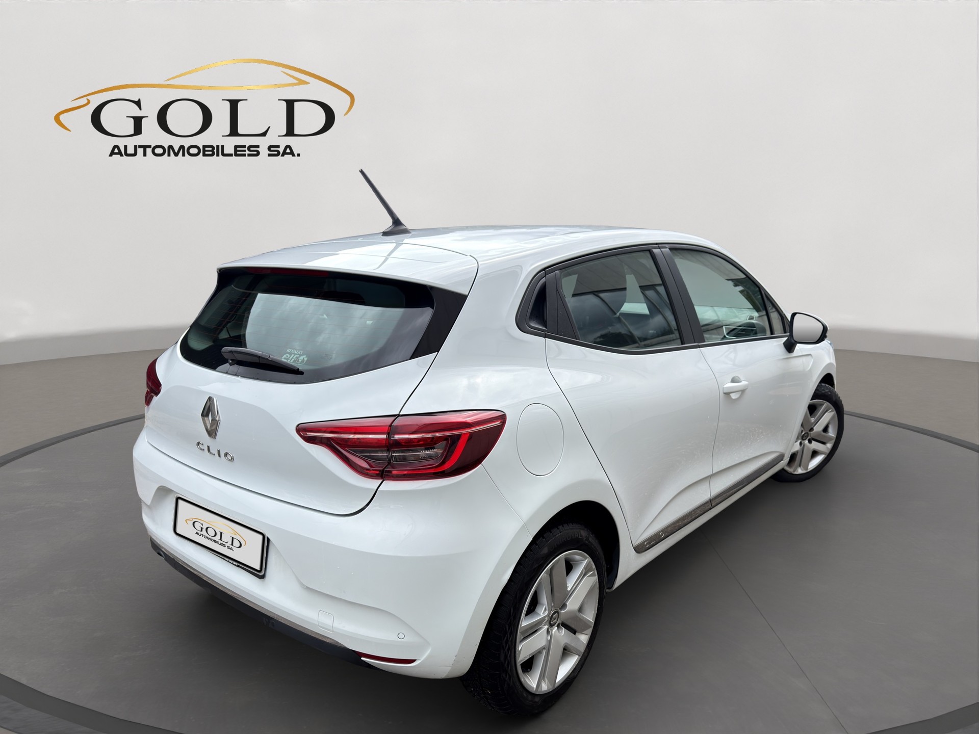 RENAULT Clio 1.3 Business EDC-image-1