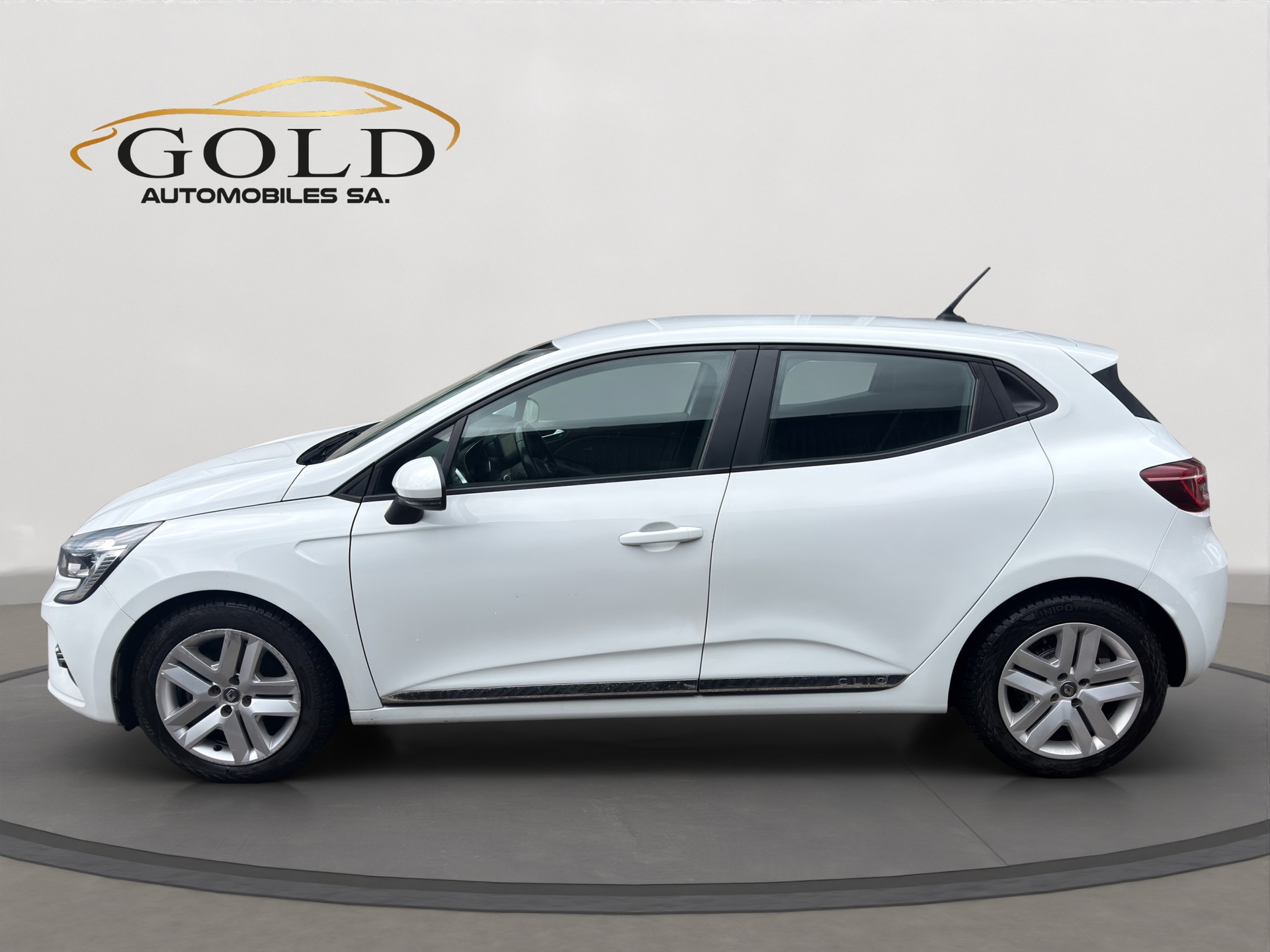 RENAULT Clio 1.3 Business EDC-image-10