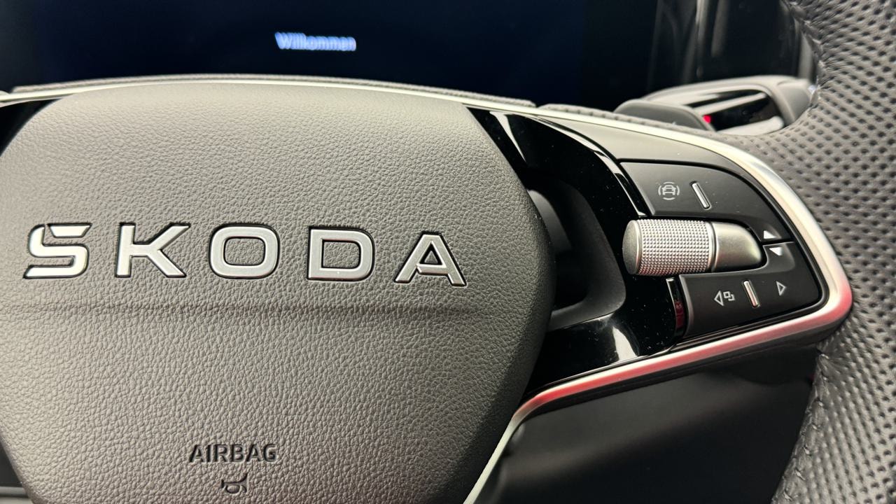 SKODA Kodiaq 1.5 TSI PHEV Sportline-image-9
