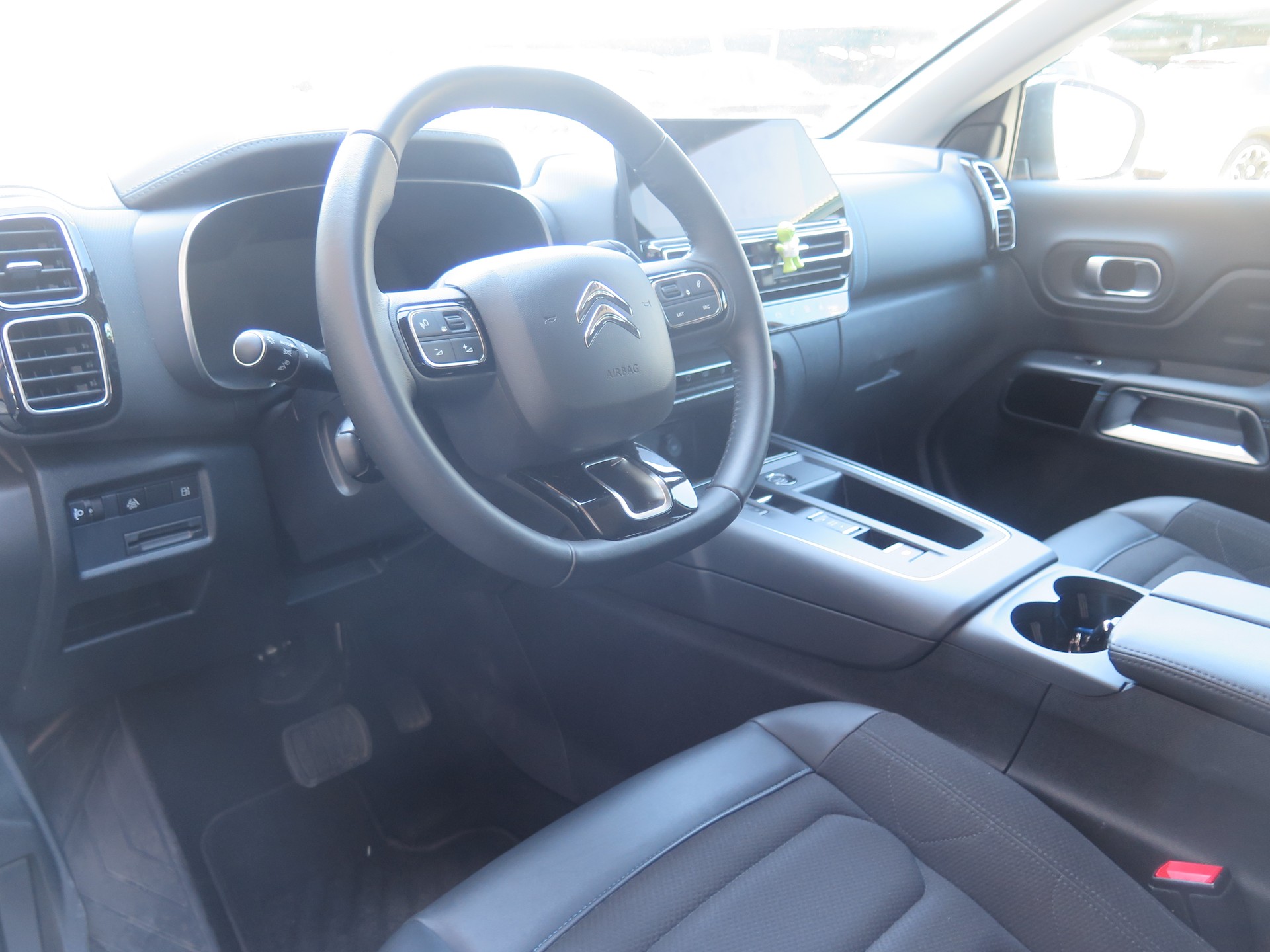 CITROEN C5 Aircross 1.6 PHEV Swiss Edition-image-10