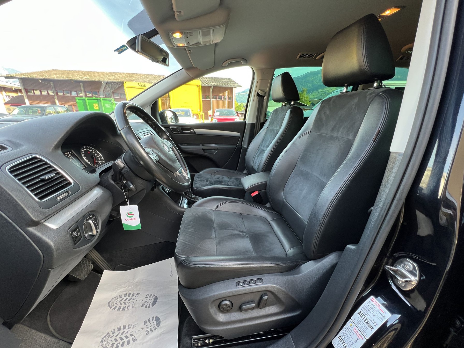 VW Sharan 2.0 TSI Comfortline DSG-image-8