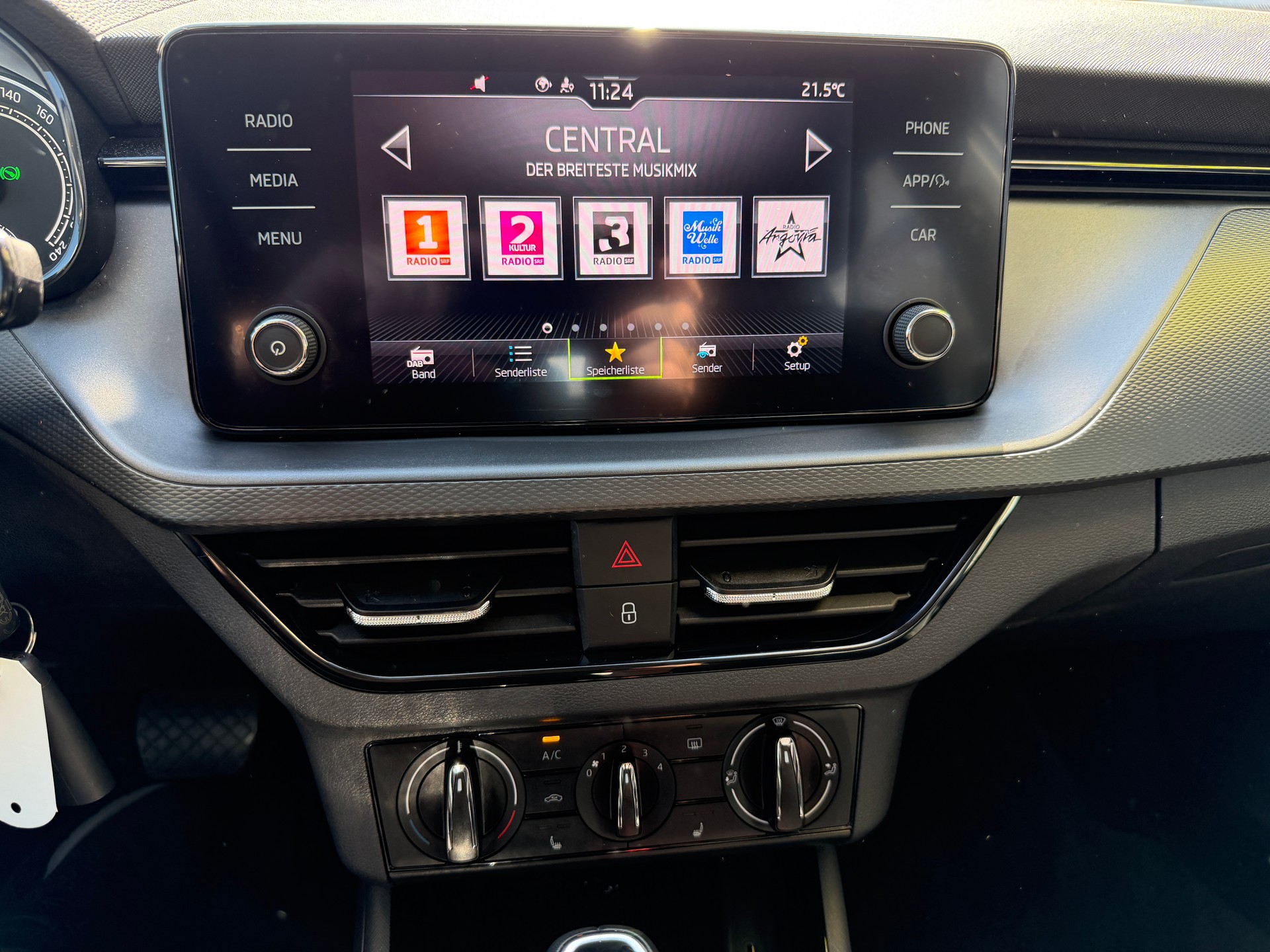 SKODA Kamiq 1.0 TSI Ambition DSG-image-10