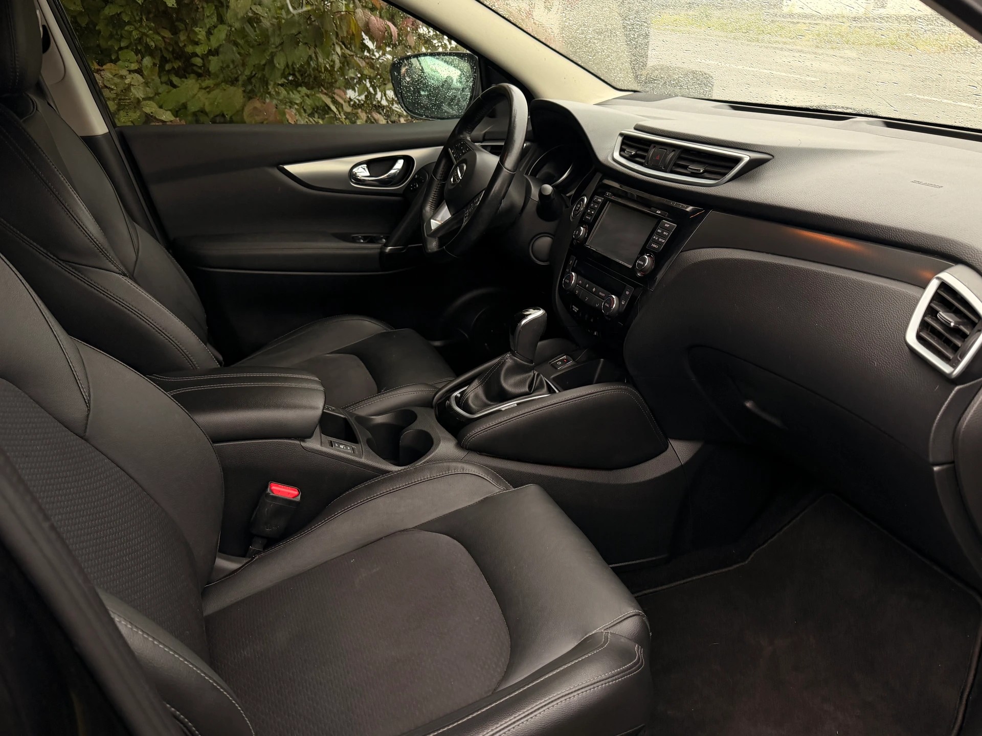 NISSAN Qashqai 1.6 dCi tekna+ Xtronic CVT-image-11