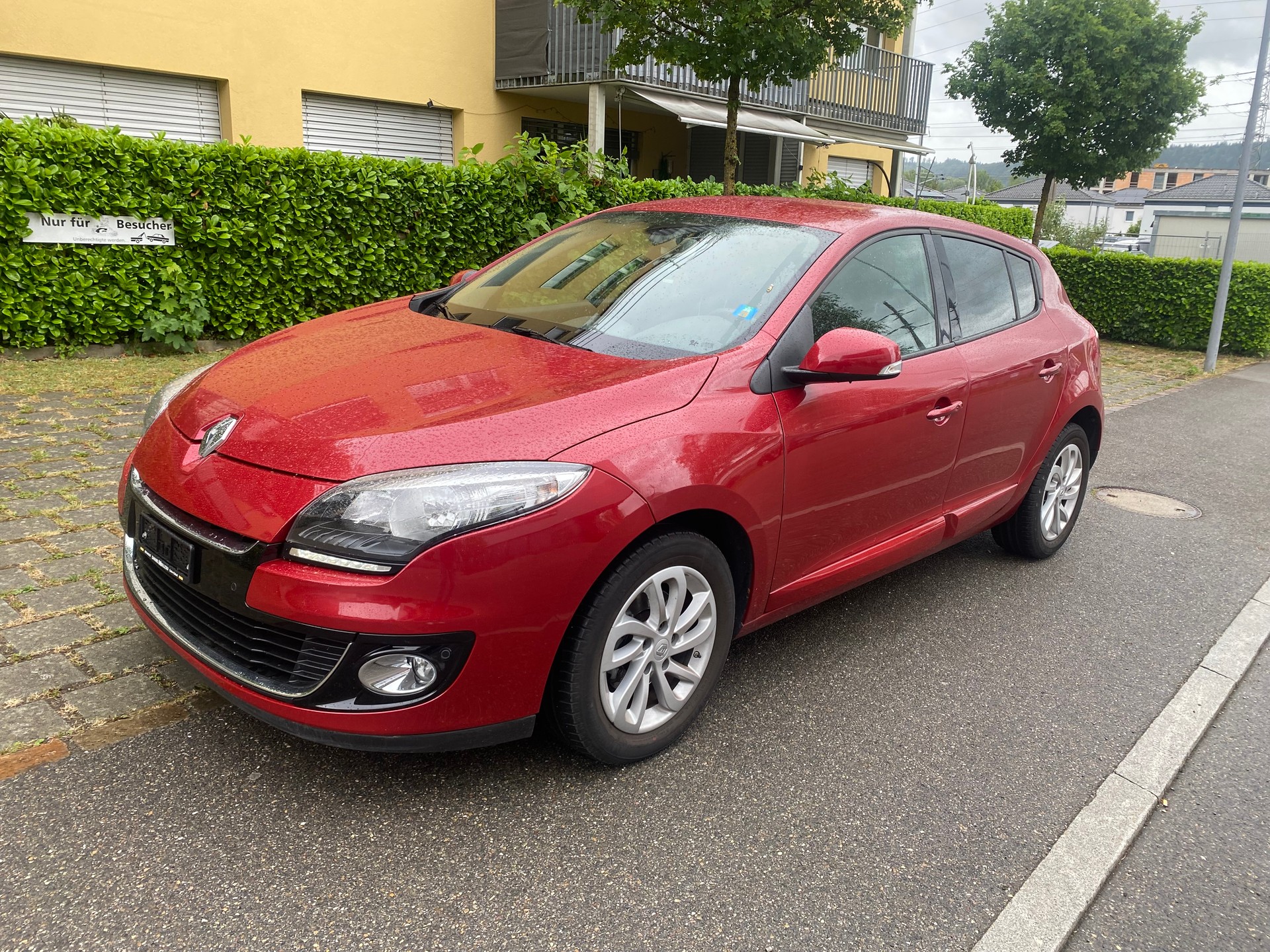 RENAULT Mégane 1.5 dCi Swiss Edition EDC-image-1