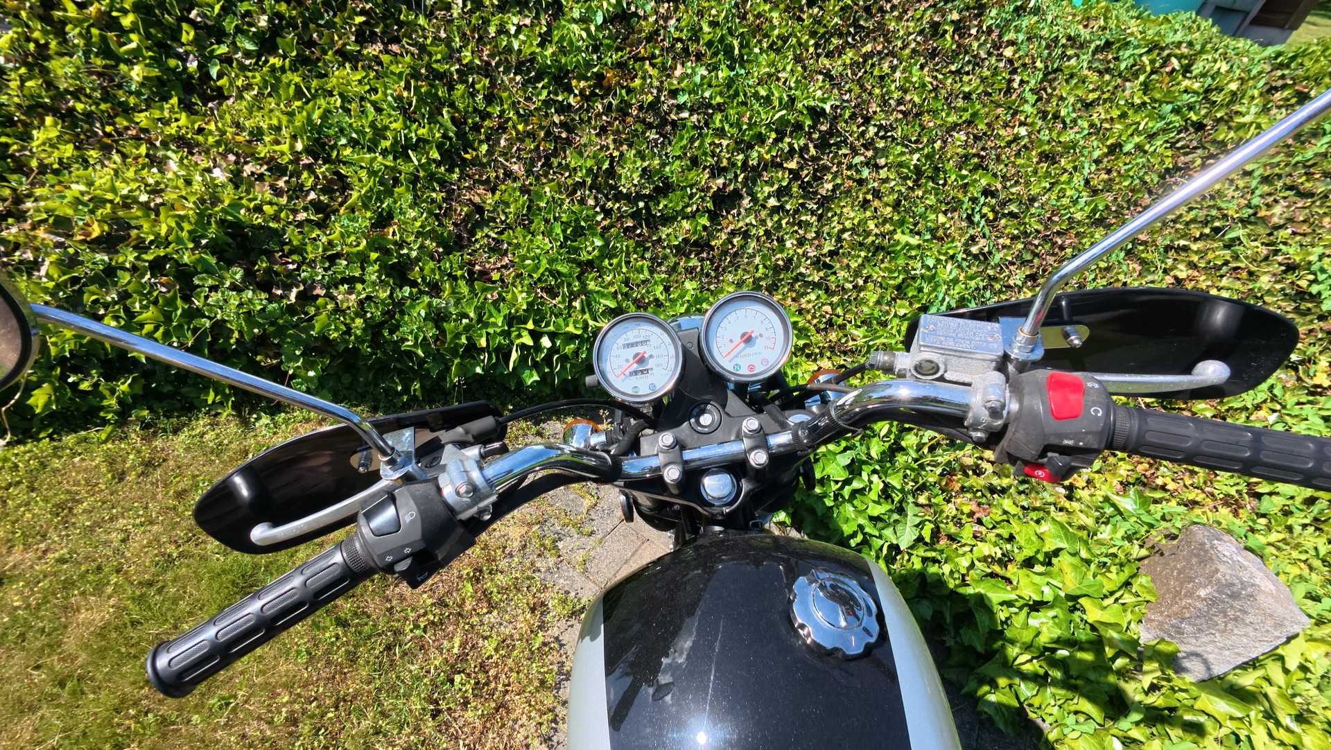 MASH 500 Five Hundred-image-8