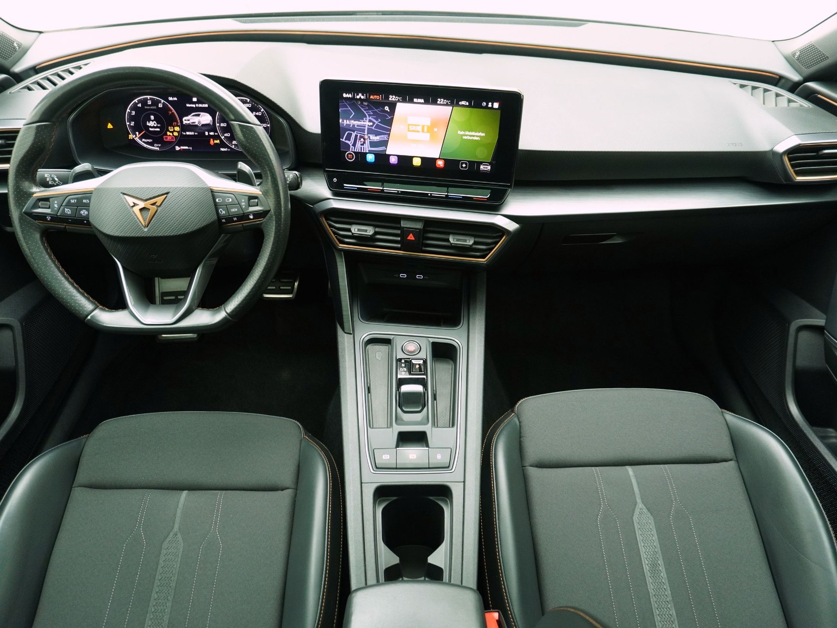 CUPRA Leon 2.0 TSI DSG VZ-image-15