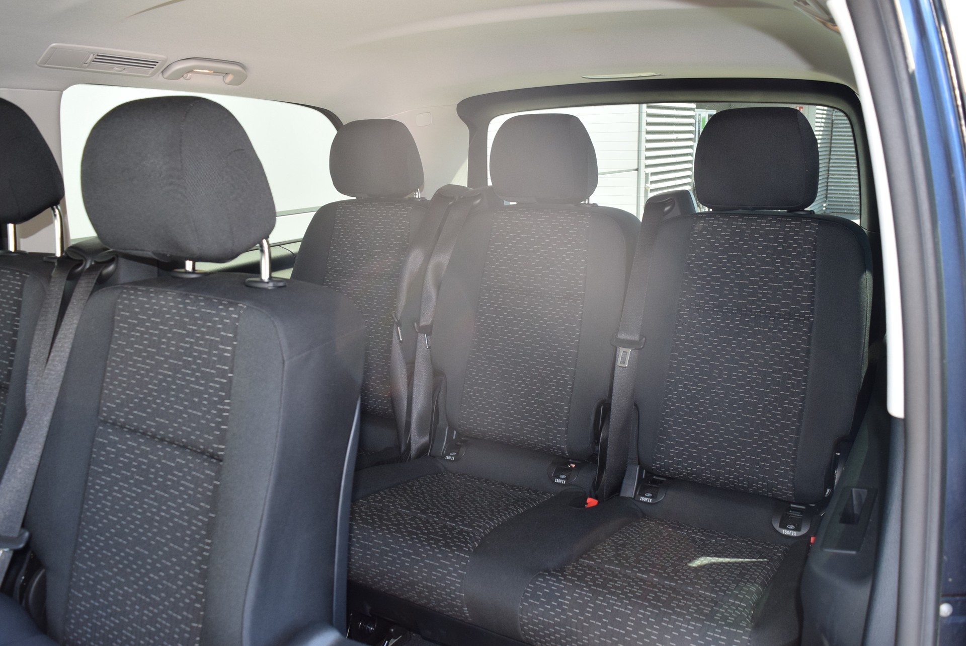 MERCEDES-BENZ Vito 116 CDI Lang Tourer 9G-Tronic 4M Select-image-6