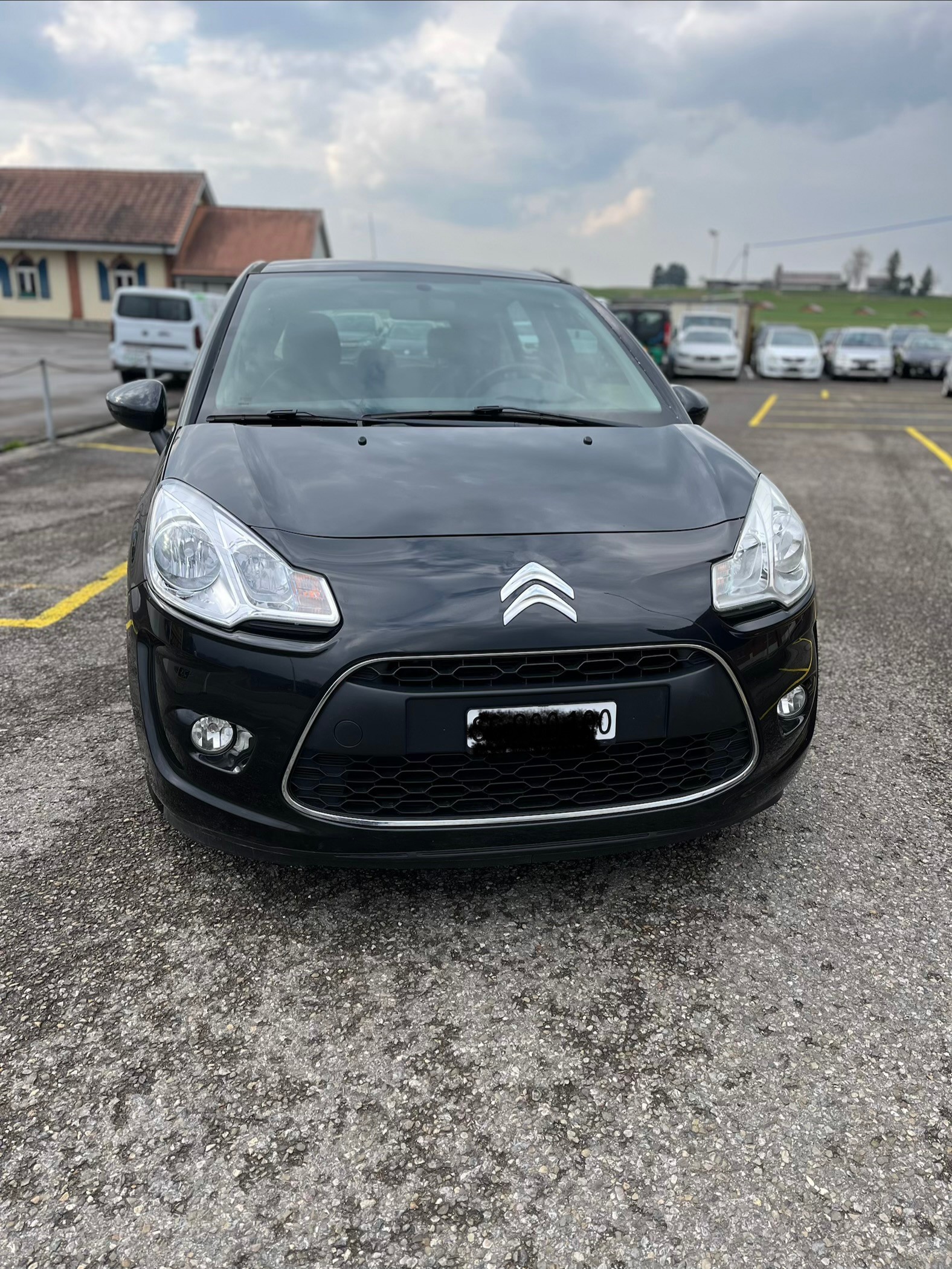 CITROEN Diesel mit frisch MFK 23/3/2026 und frisch Servic-image-6