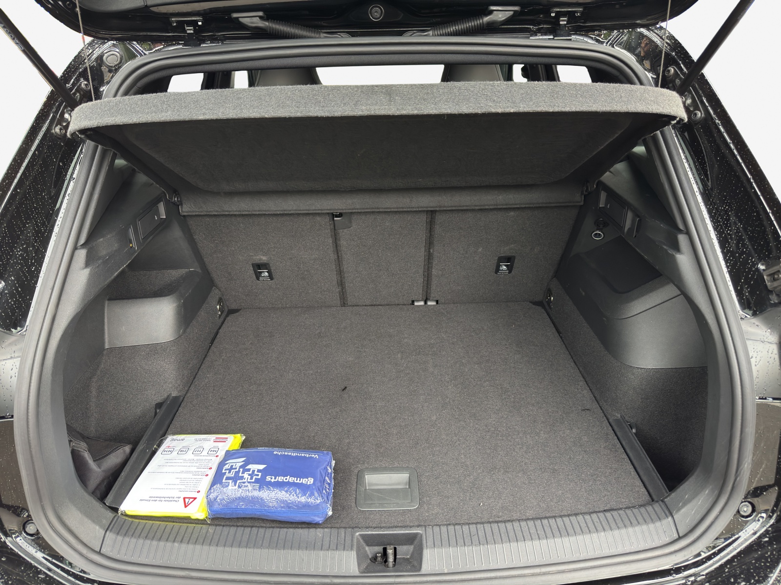 VW Tiguan 2.0 TSI DSG R-Line 4Motion-image-12