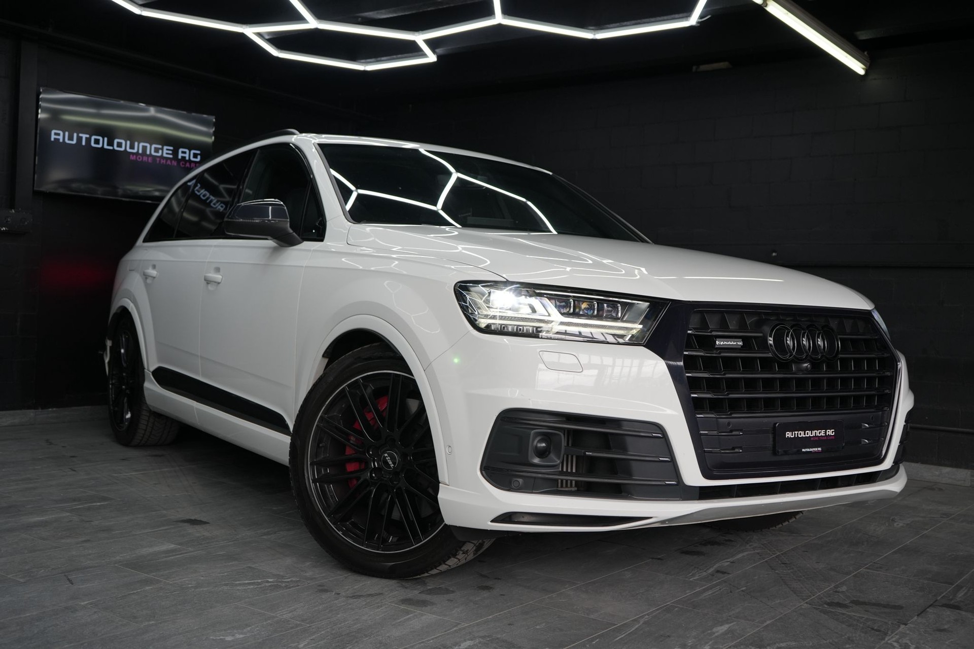 AUDI SQ7 4.0 TDI quattro tiptronic-image-0