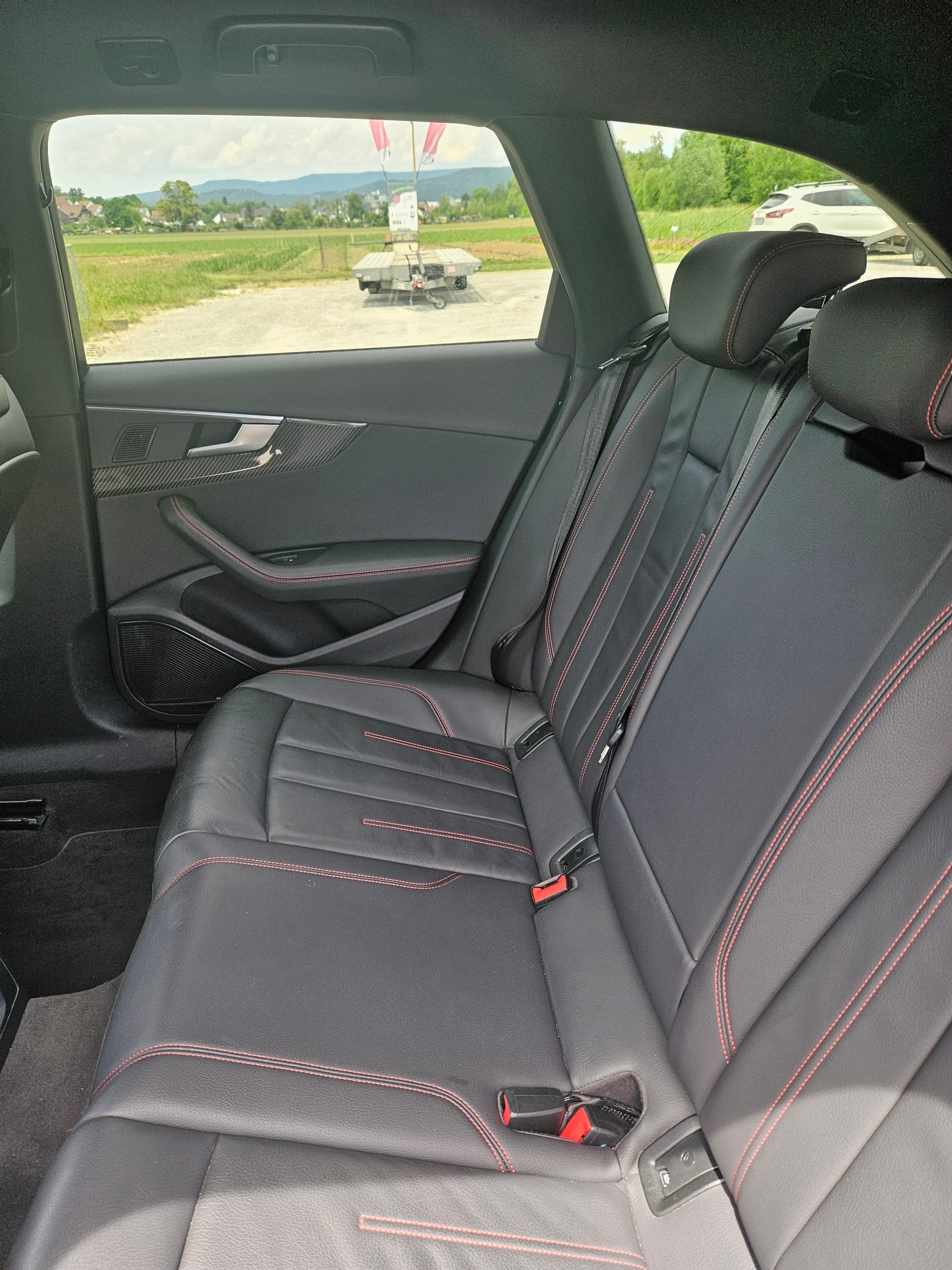 AUDI 2.0 40 TDI Sport quattro S-Tronic-image-2