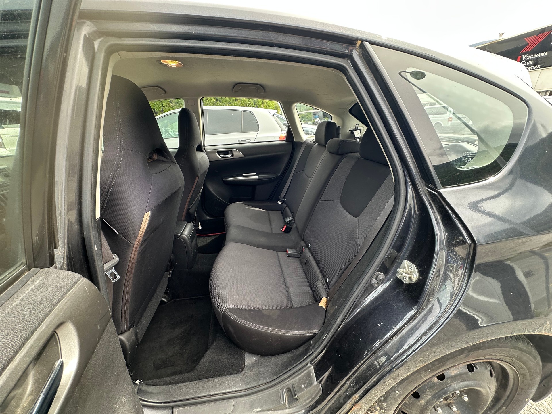 SUBARU Impreza 2.0D Limited S-image-10