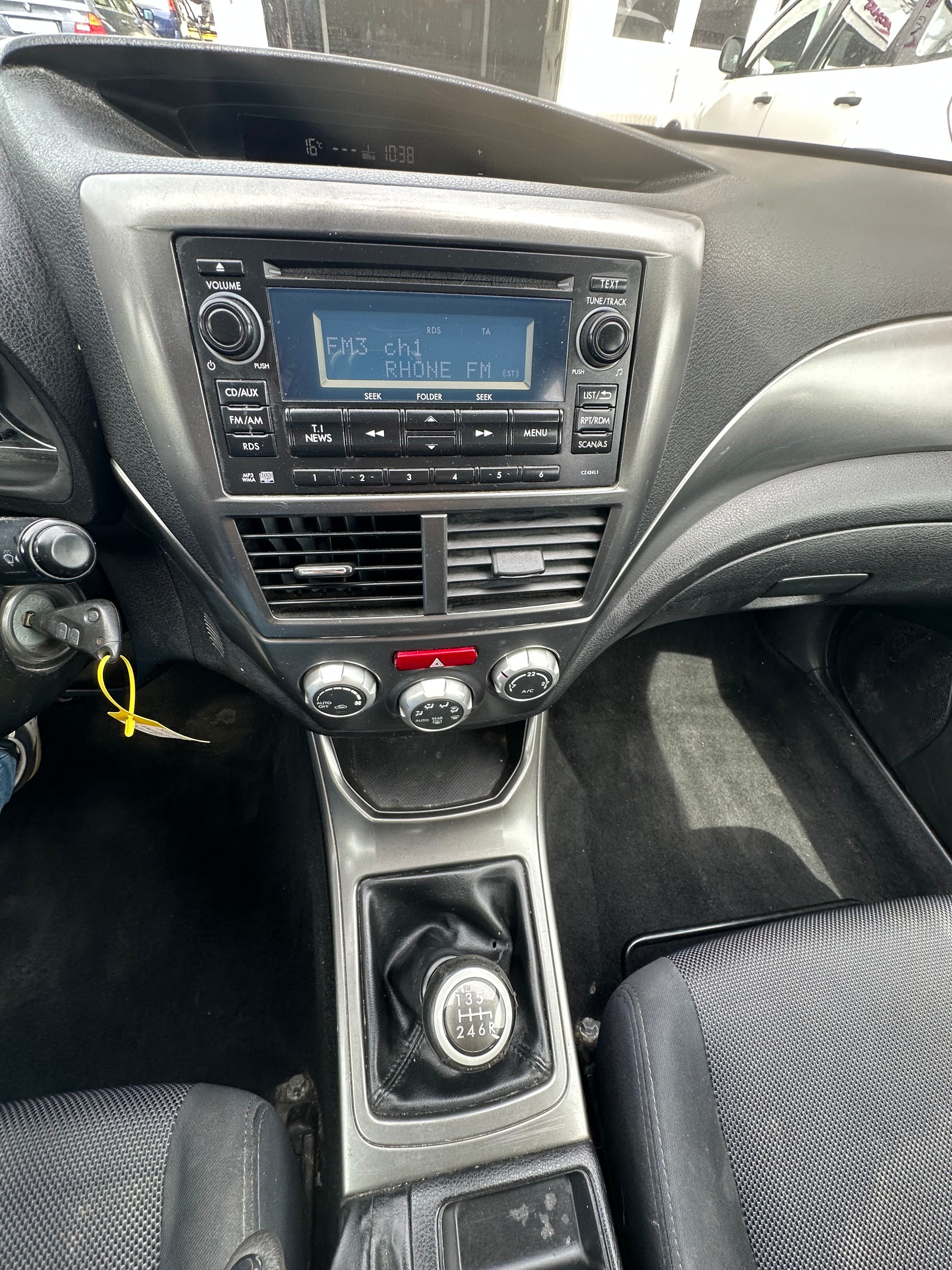 SUBARU Impreza 2.0D Limited S-image-11