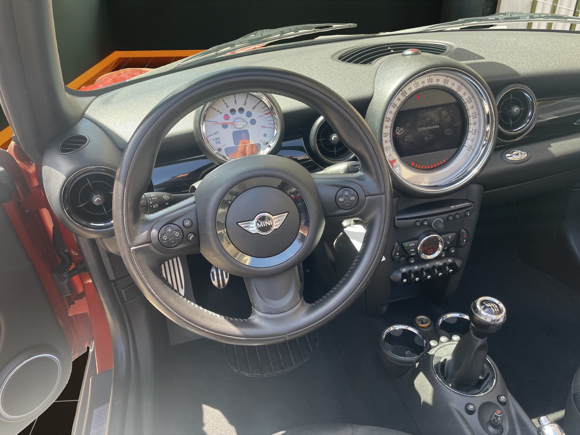 MINI Cooper S Cabriolet-image-11